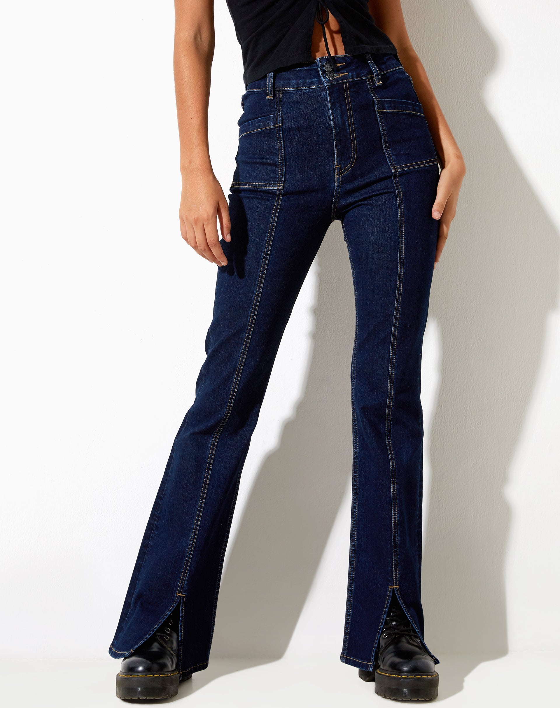 Imagen de Seam Split Jeans en azul índigo