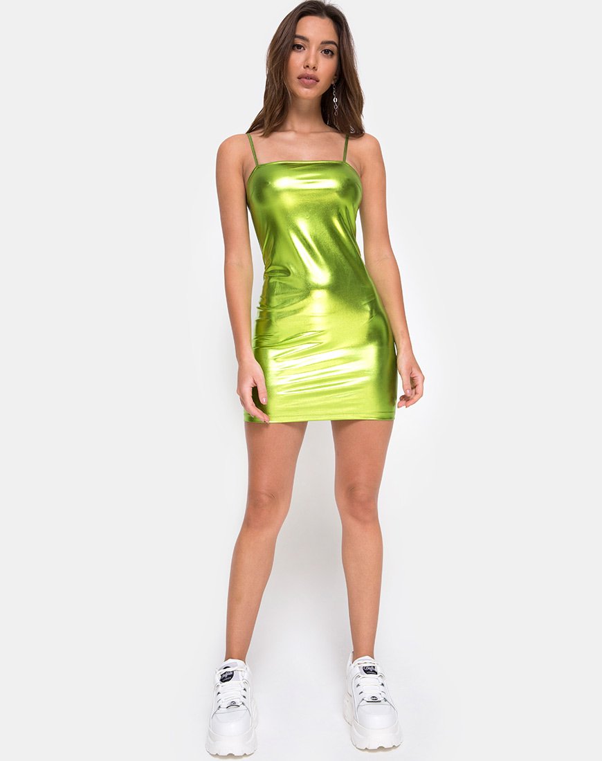 Imagen del vestido Selah en verde metalizado