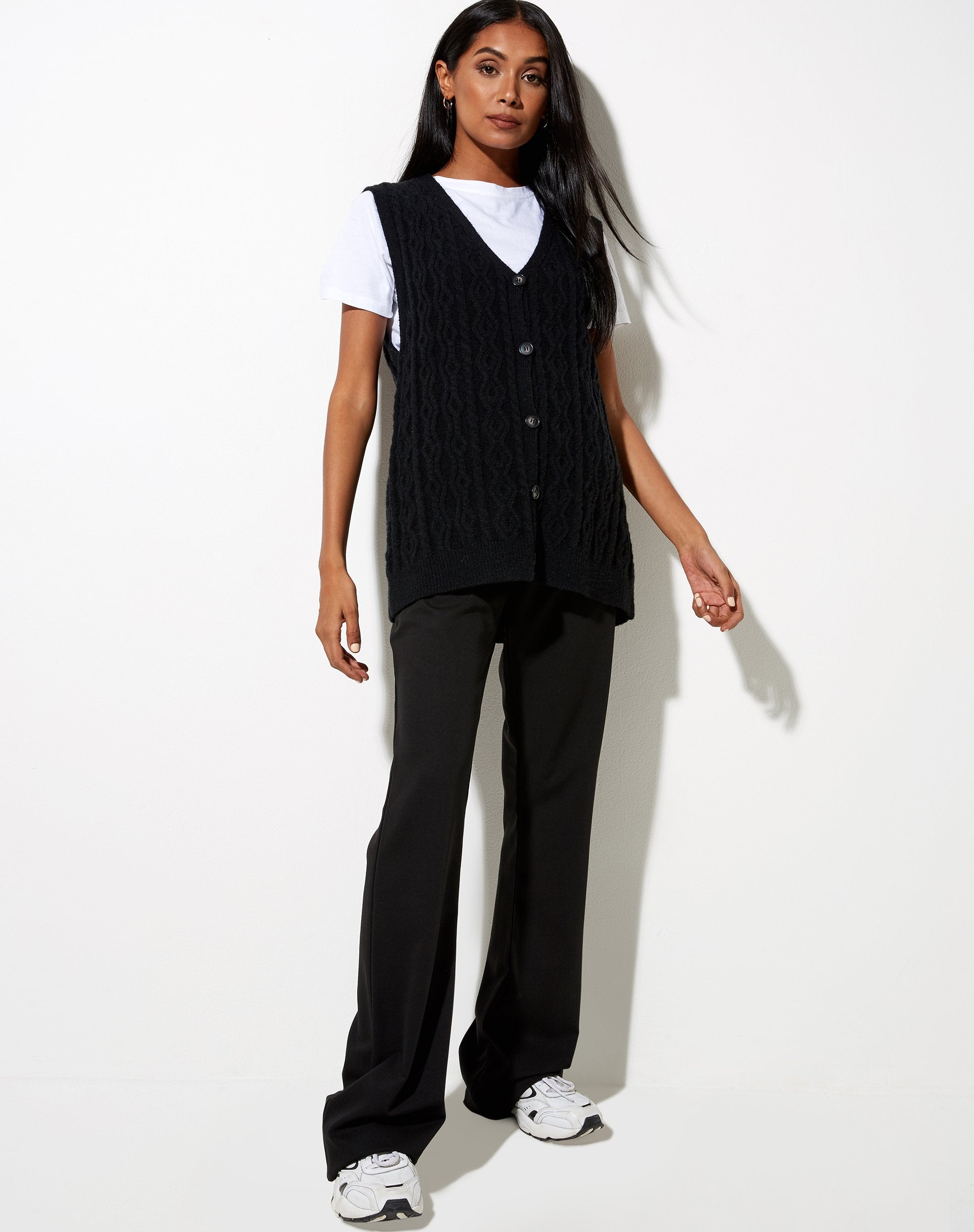 Imagen de Selvi Cardi de punto Negro