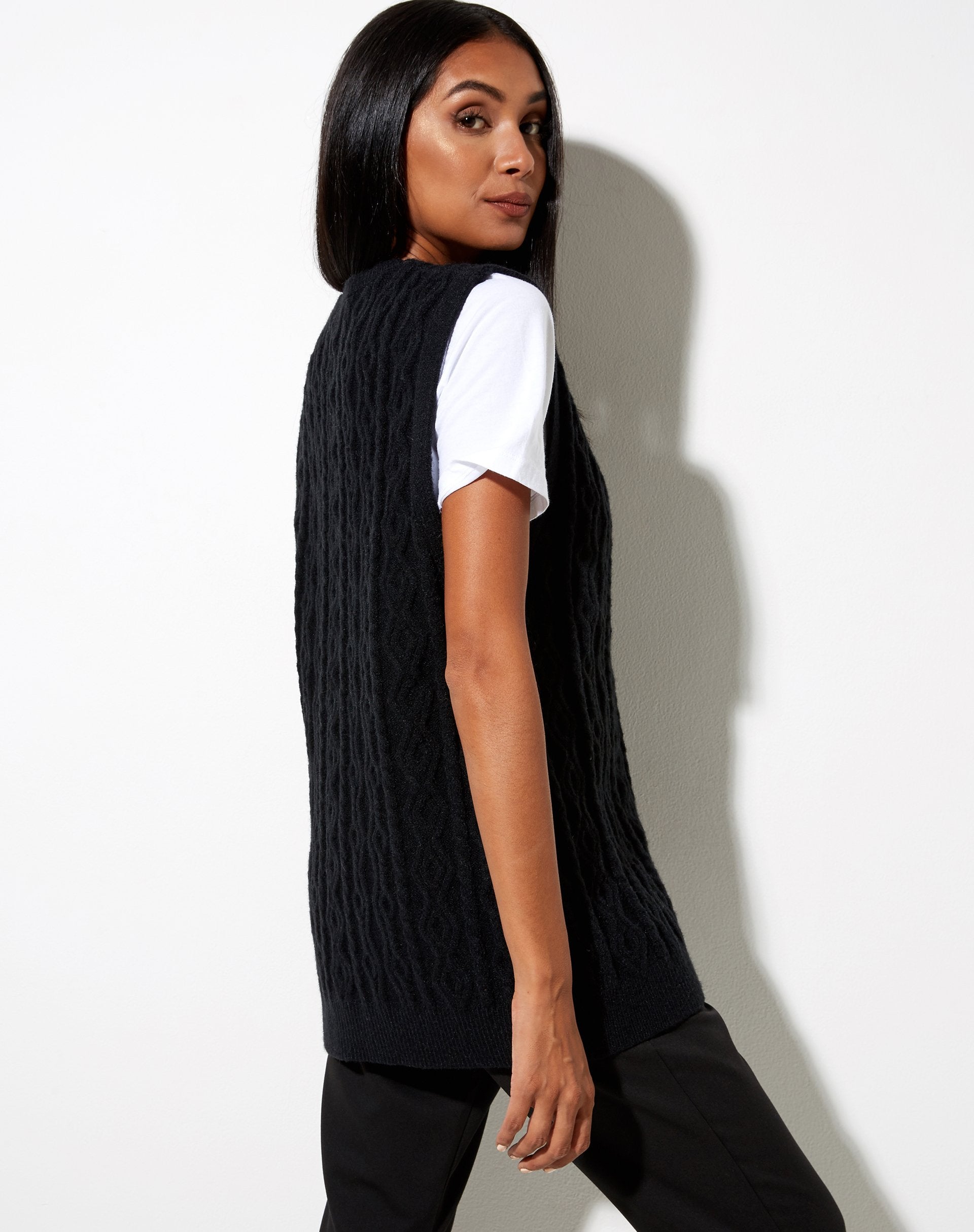 Imagen de Selvi Cardi de punto Negro