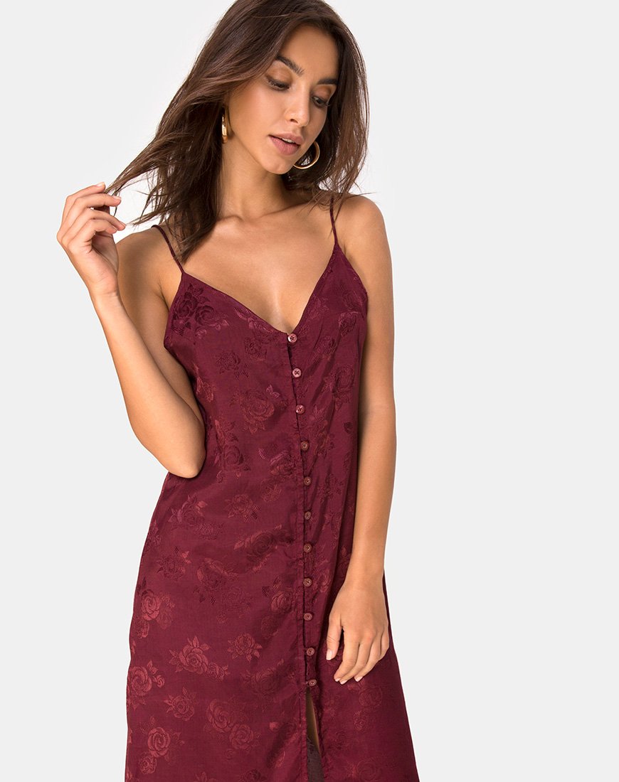 Imagen del vestido Senia de satén rosa burdeos