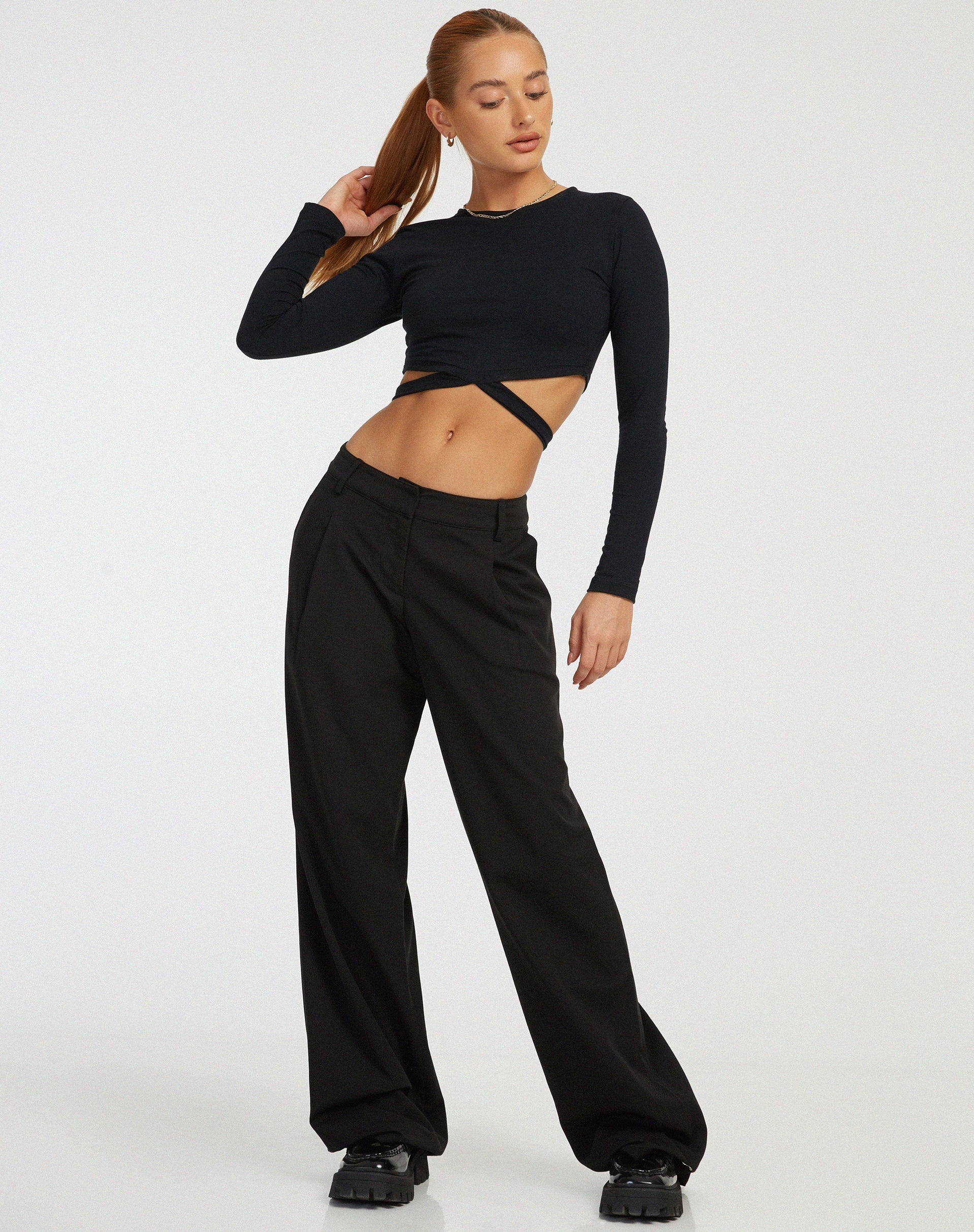 imagen de Seojun Crop Top en Negro