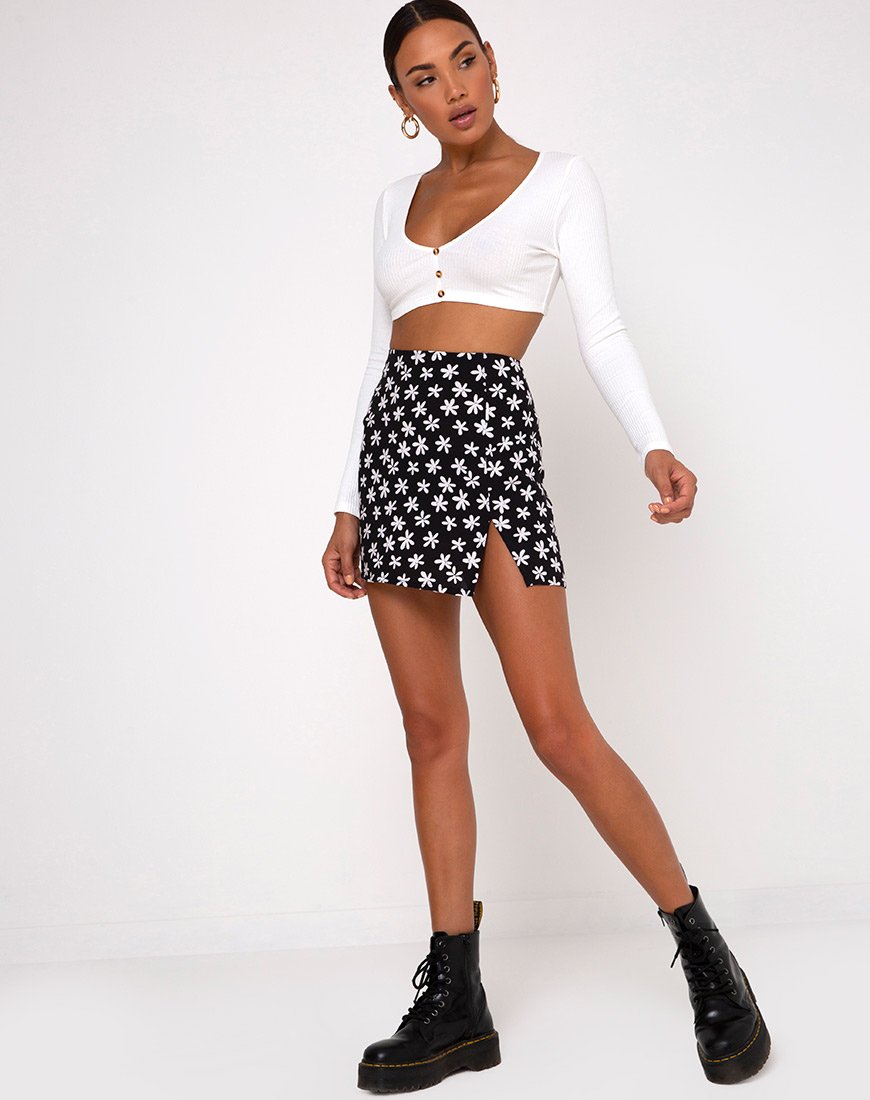 Imagen de Sheny Minifalda en 90s Daisy Blanco y Negro
