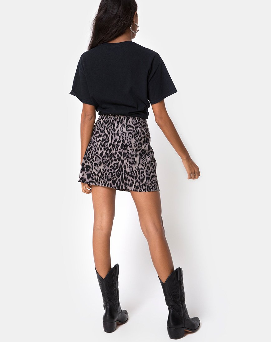 Imagen de la minifalda Sheny en leopardo gris