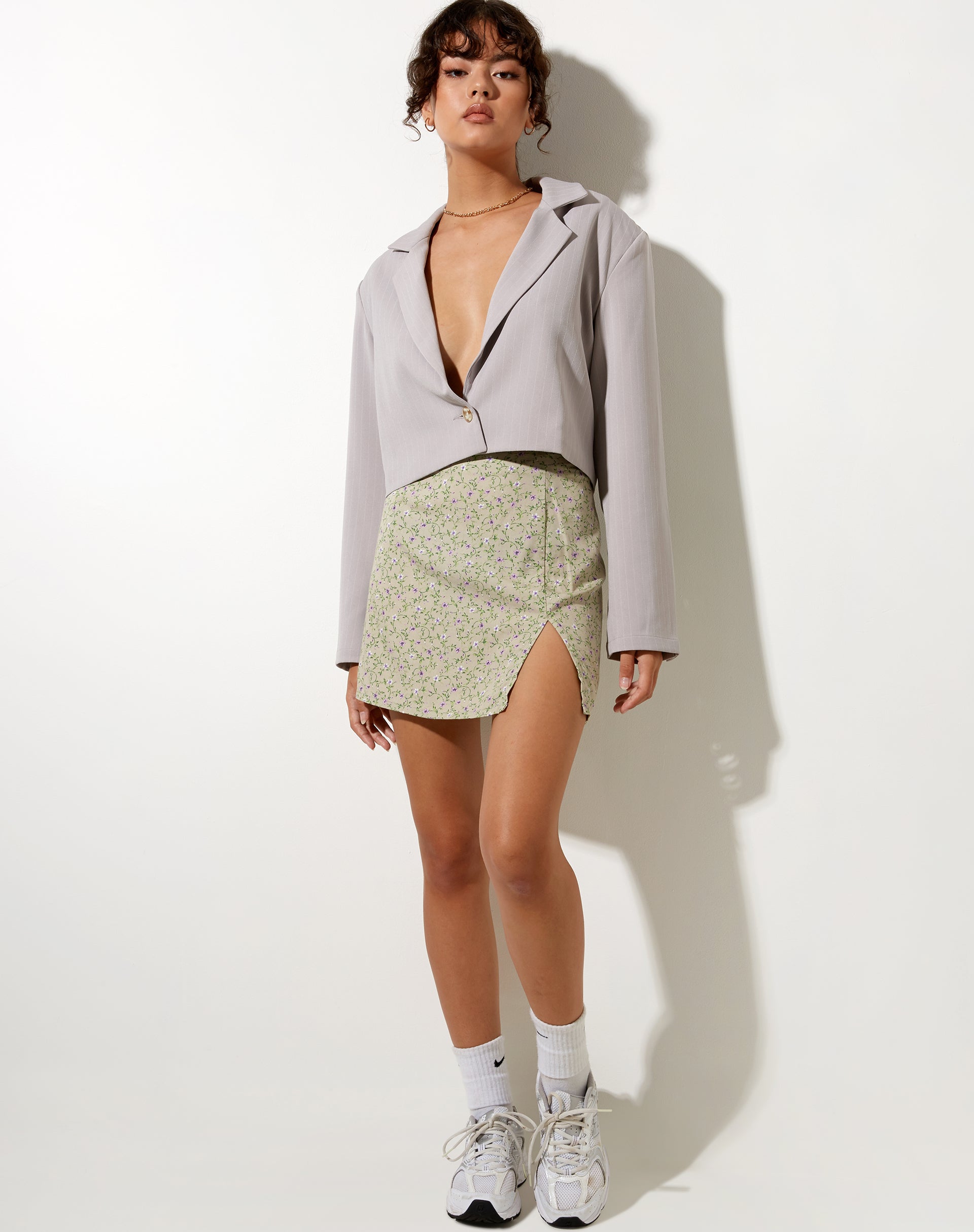 Imagen de la minifalda Sheny en Parma Violeta