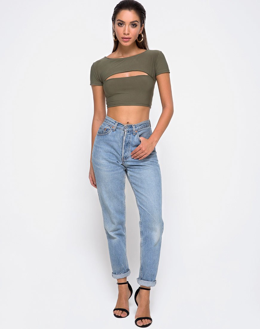 Imagen de Shim Cutout Crop Top en color caqui