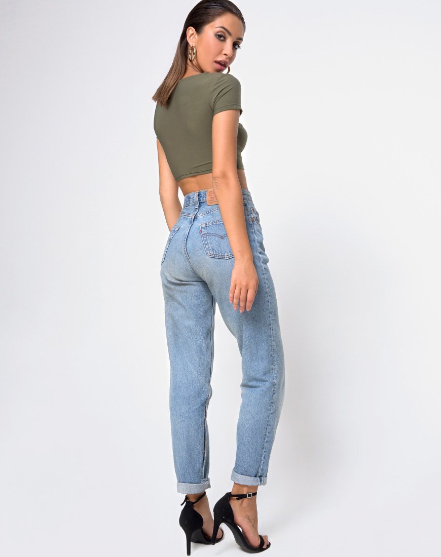Imagen de Shim Cutout Crop Top en color caqui