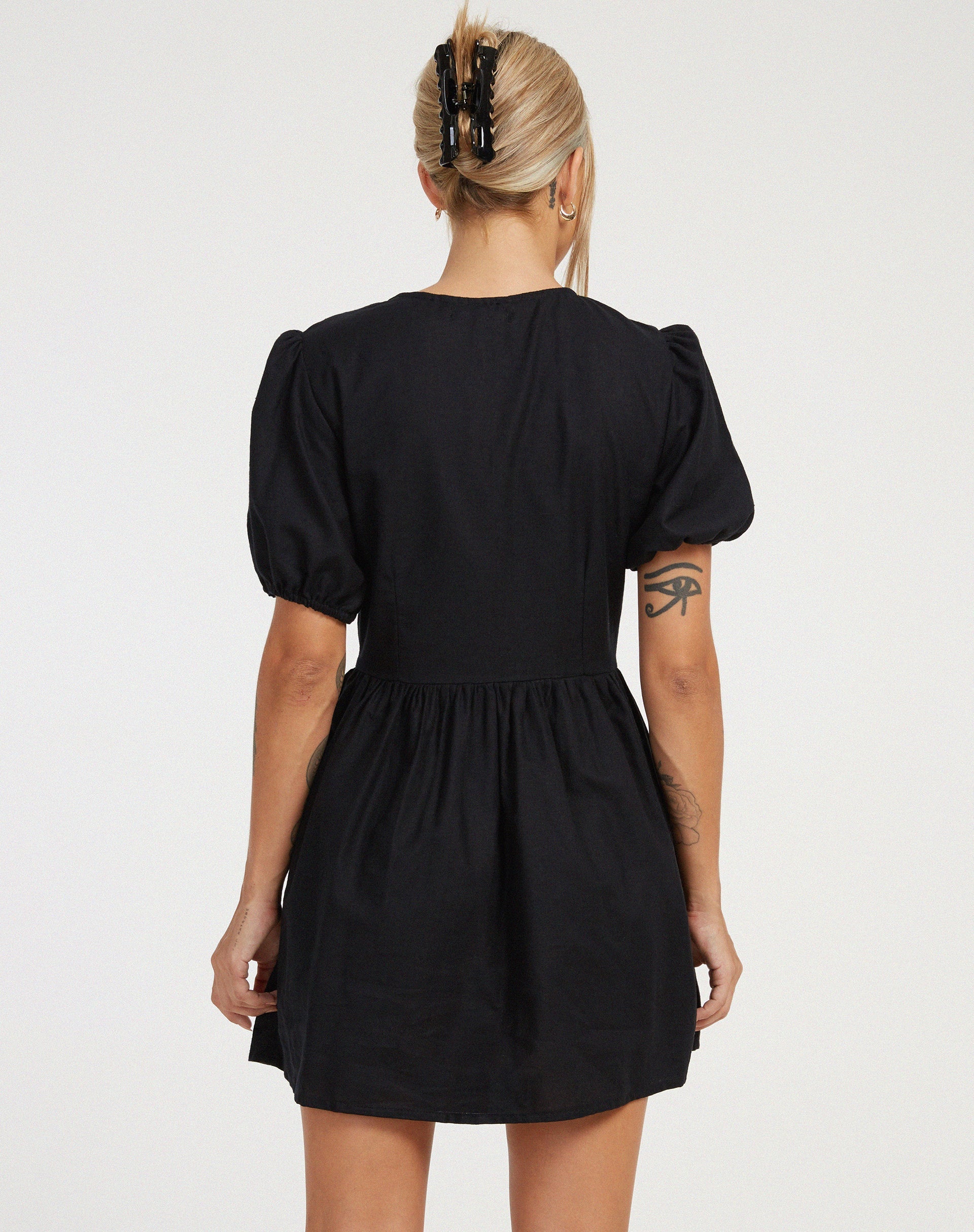imagen de Shirley Mini Dress in Black