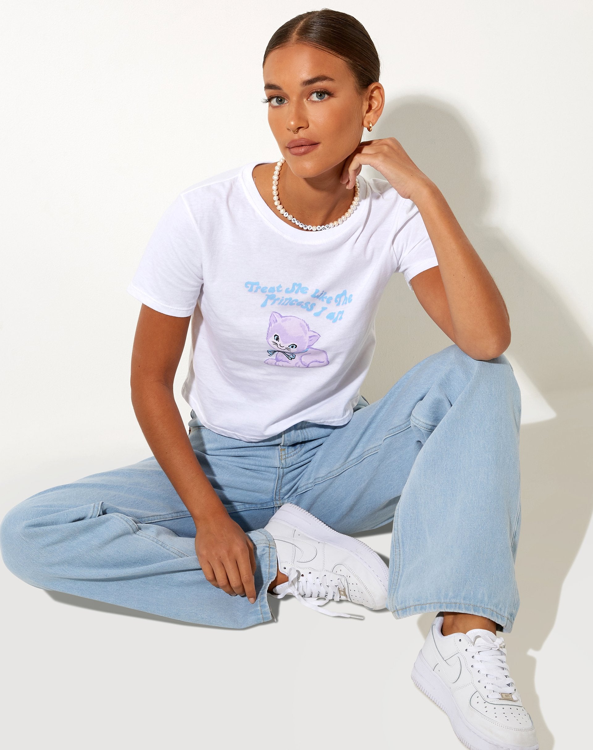 Imagen de Shrunk Tee in White Dreamy Kittens