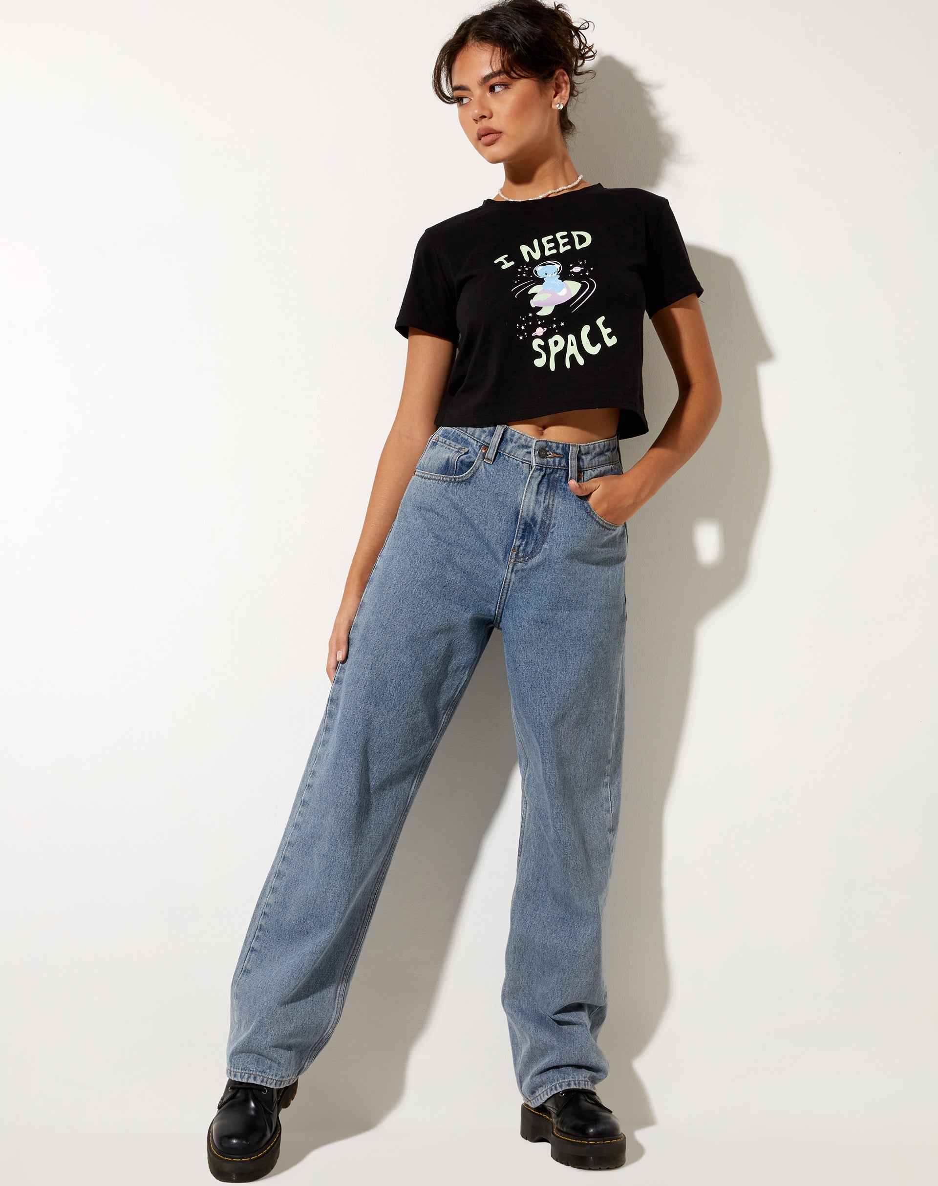 Imagen de Shrunk Tee in Black I Need Space