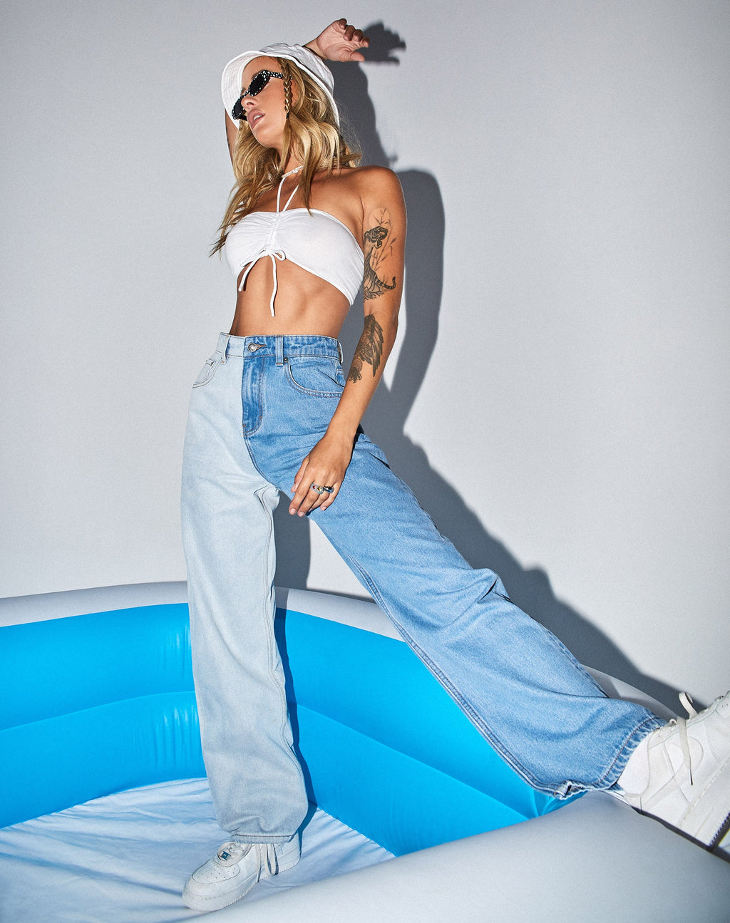 Half and Half Parallel Jean en denim lavado claro y blanqueado