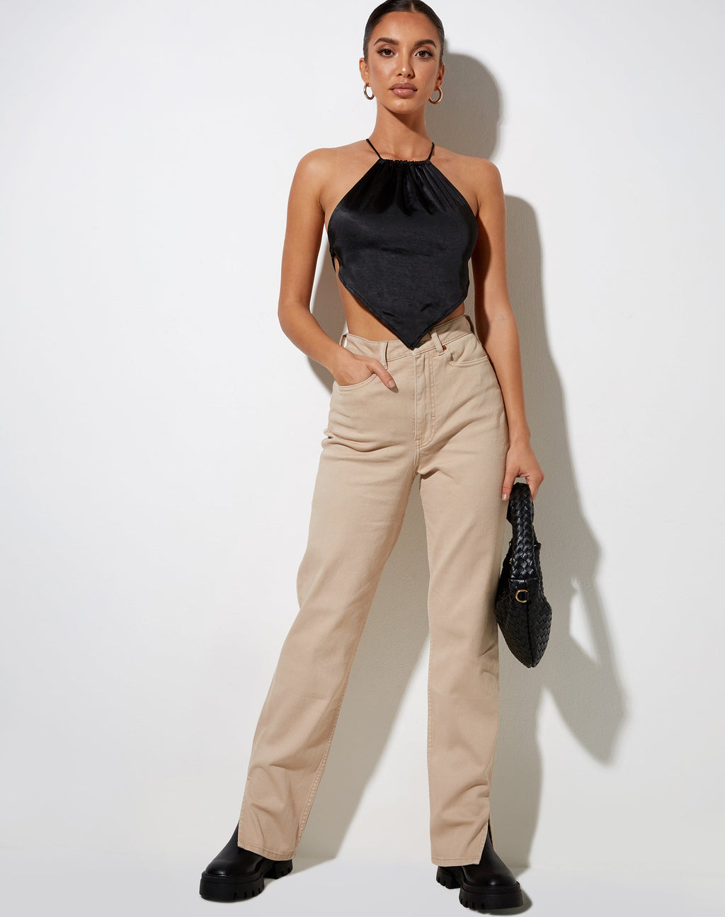 Spence Top en negro satinado