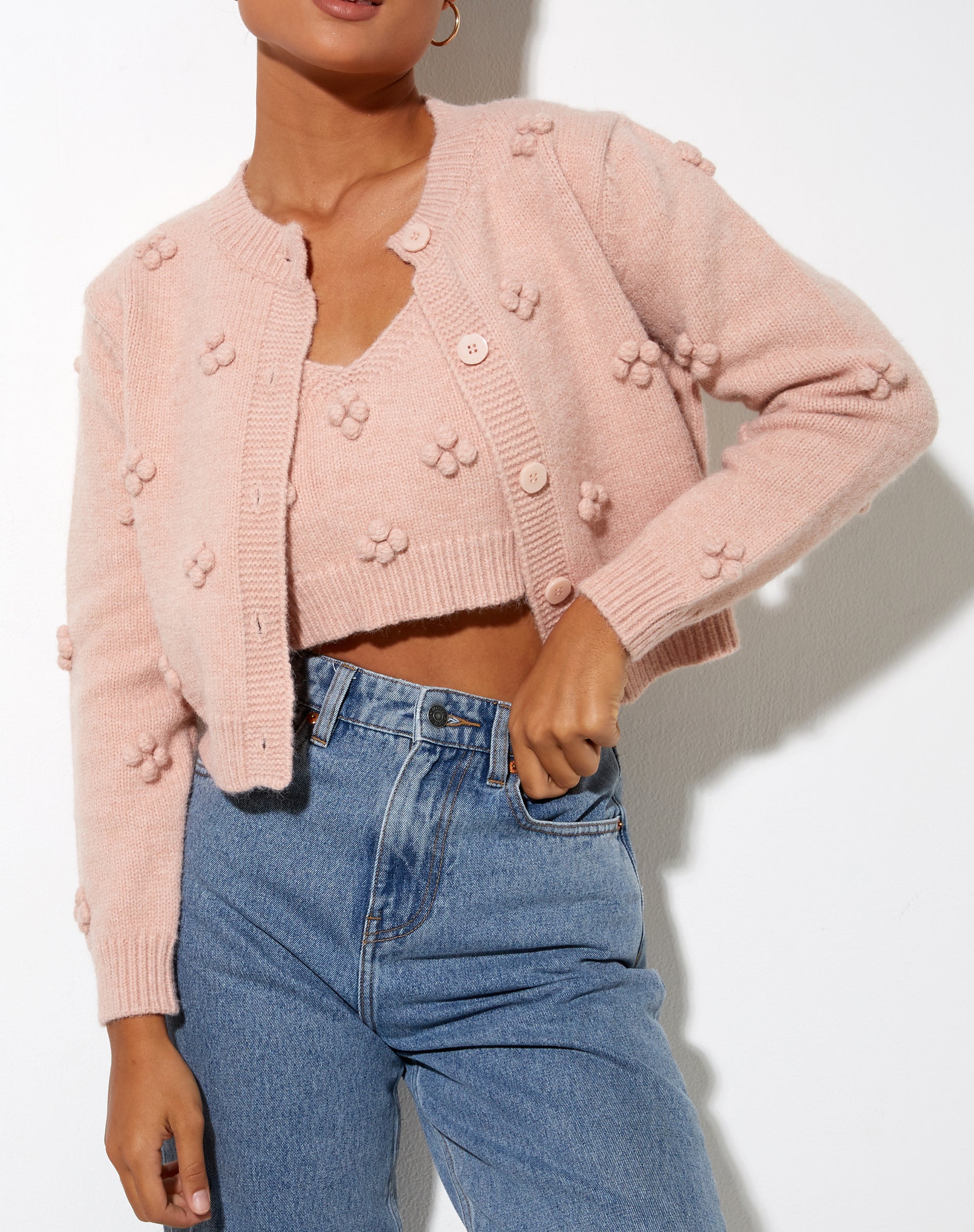Imagen de Stevy Cardi en rosa suave