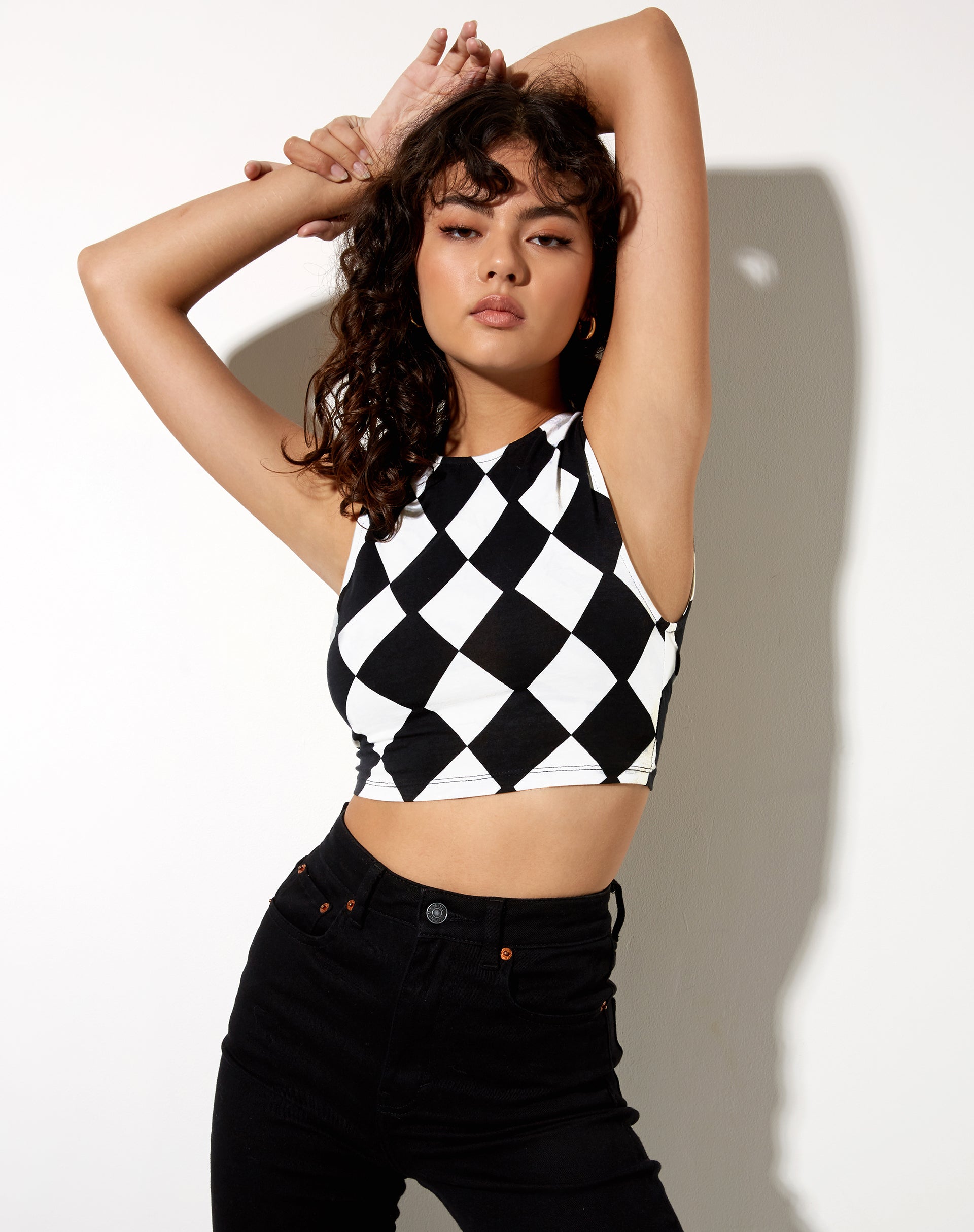 Imagen de Sude Crop Top en Harlequin Blanco y Negro