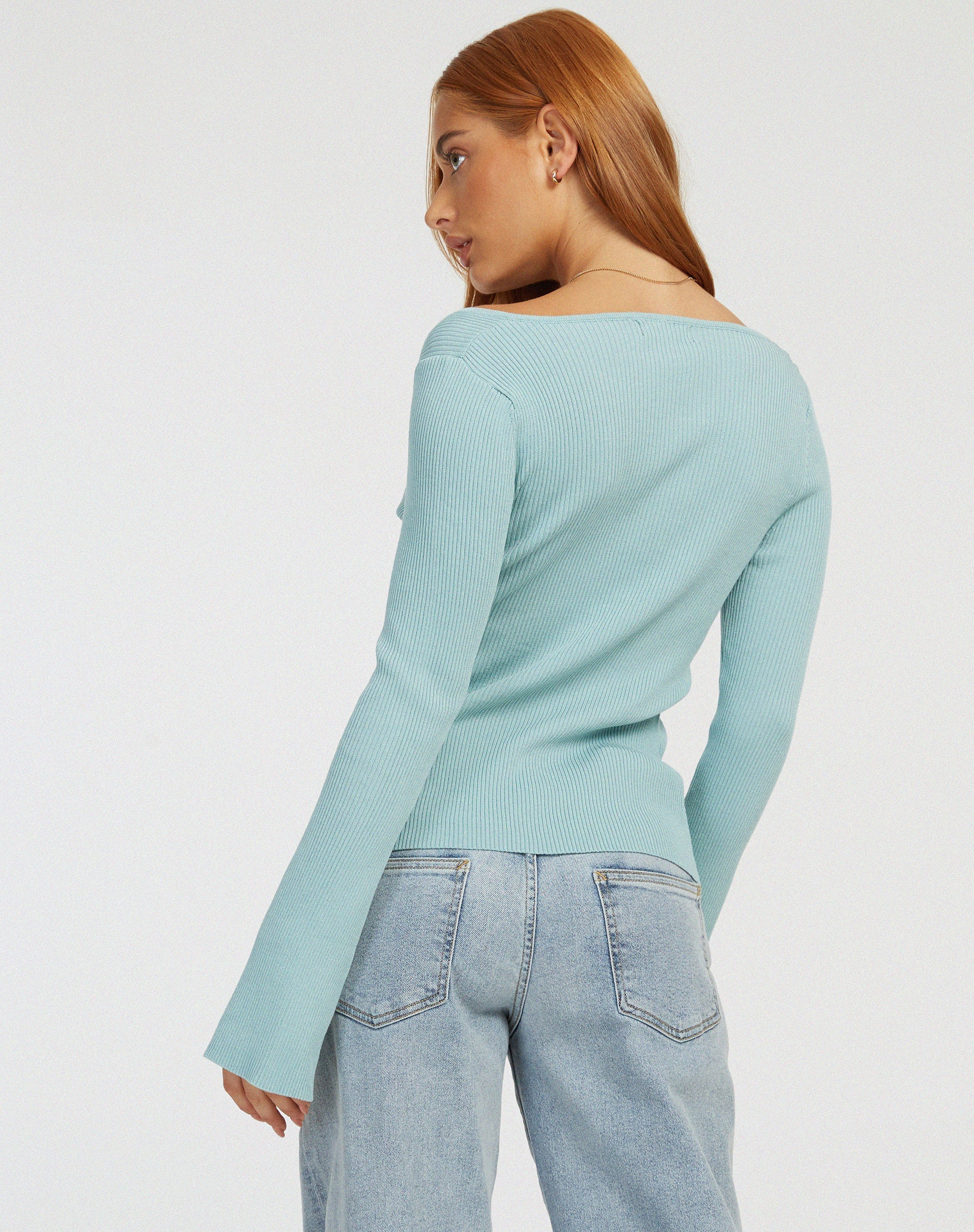 imagen de Sujata Cardi en Starlight Blue