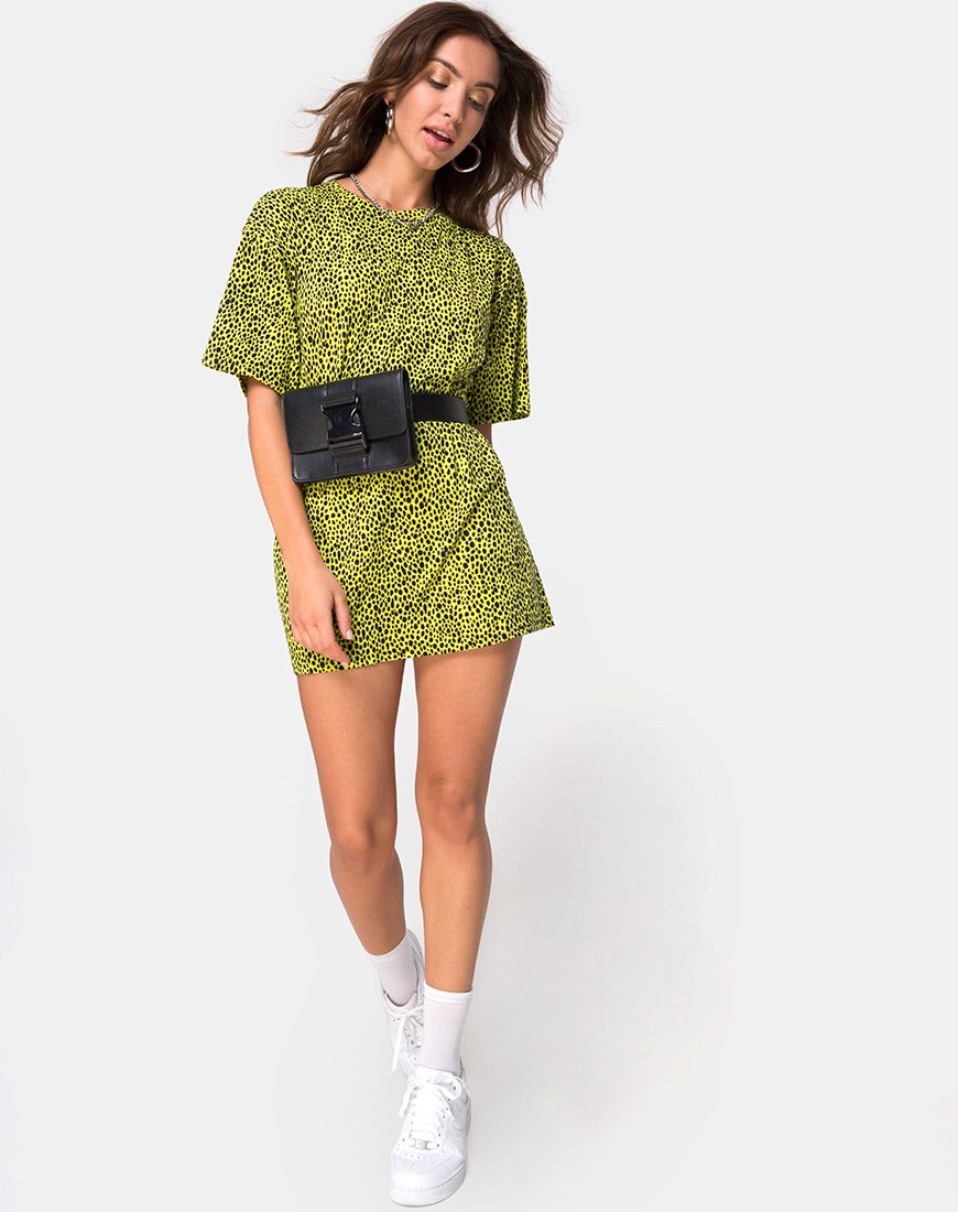 Imagen de Sunny Kiss Oversize Tee in Wild Cat Yellow X Princess Polly