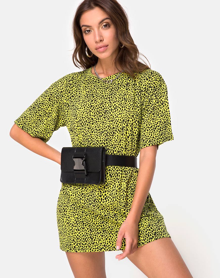 Imagen de Sunny Kiss Oversize Tee in Wild Cat Yellow X Princess Polly