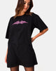 Imagen de Sunny Kiss Oversize Tee in Black with Pink Tribal