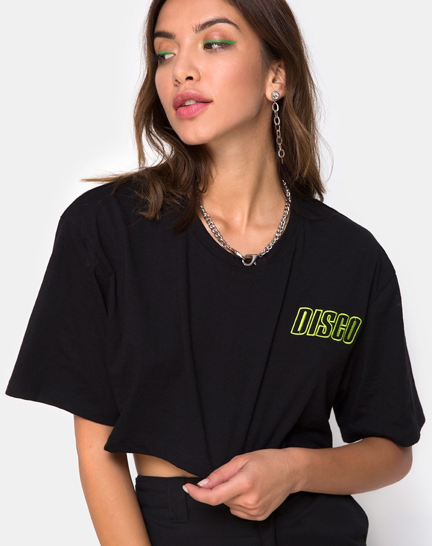 Camiseta negra super recortada en Disco Embro