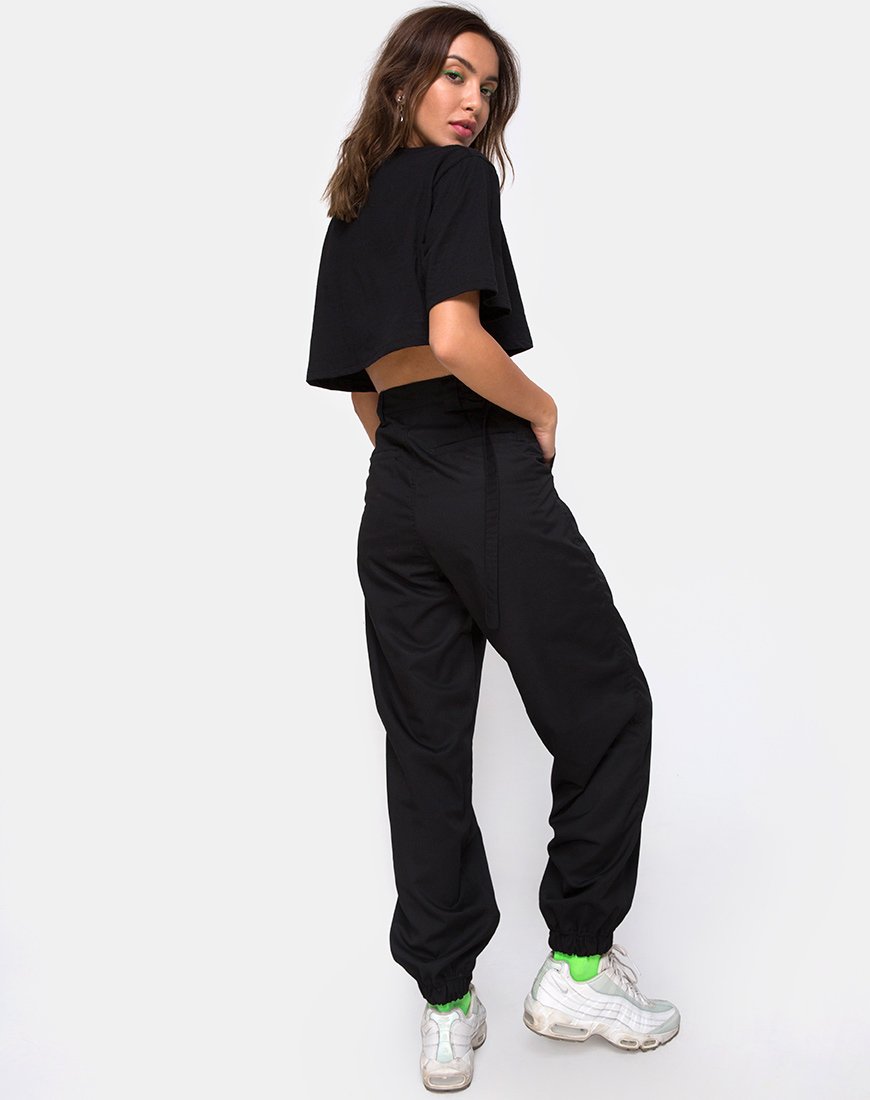 Imagen de Super Cropped Black Tee in Disco Embro