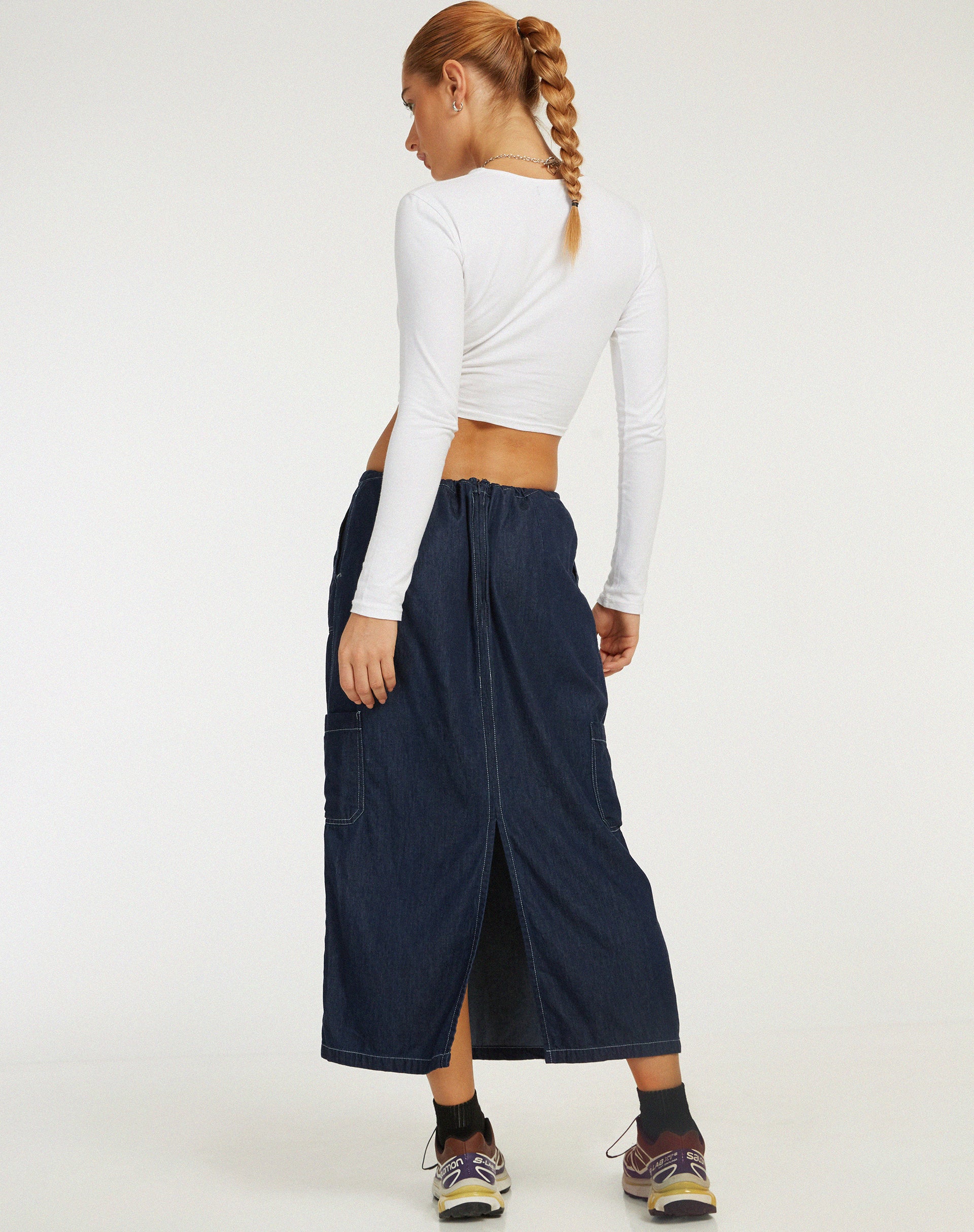 imagen de Swari Midi Skirt in Denim Dark Chambray