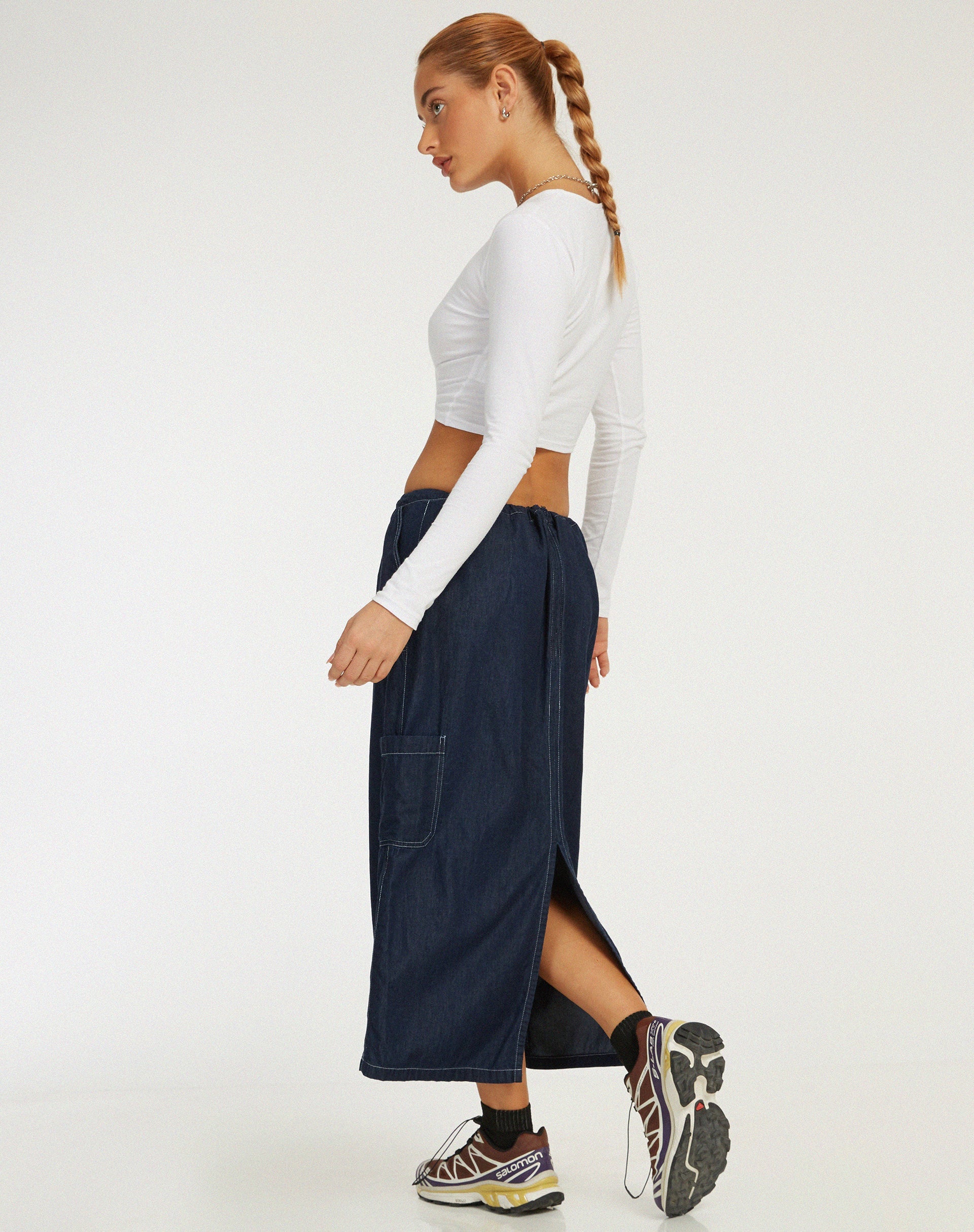imagen de Swari Midi Skirt in Denim Dark Chambray