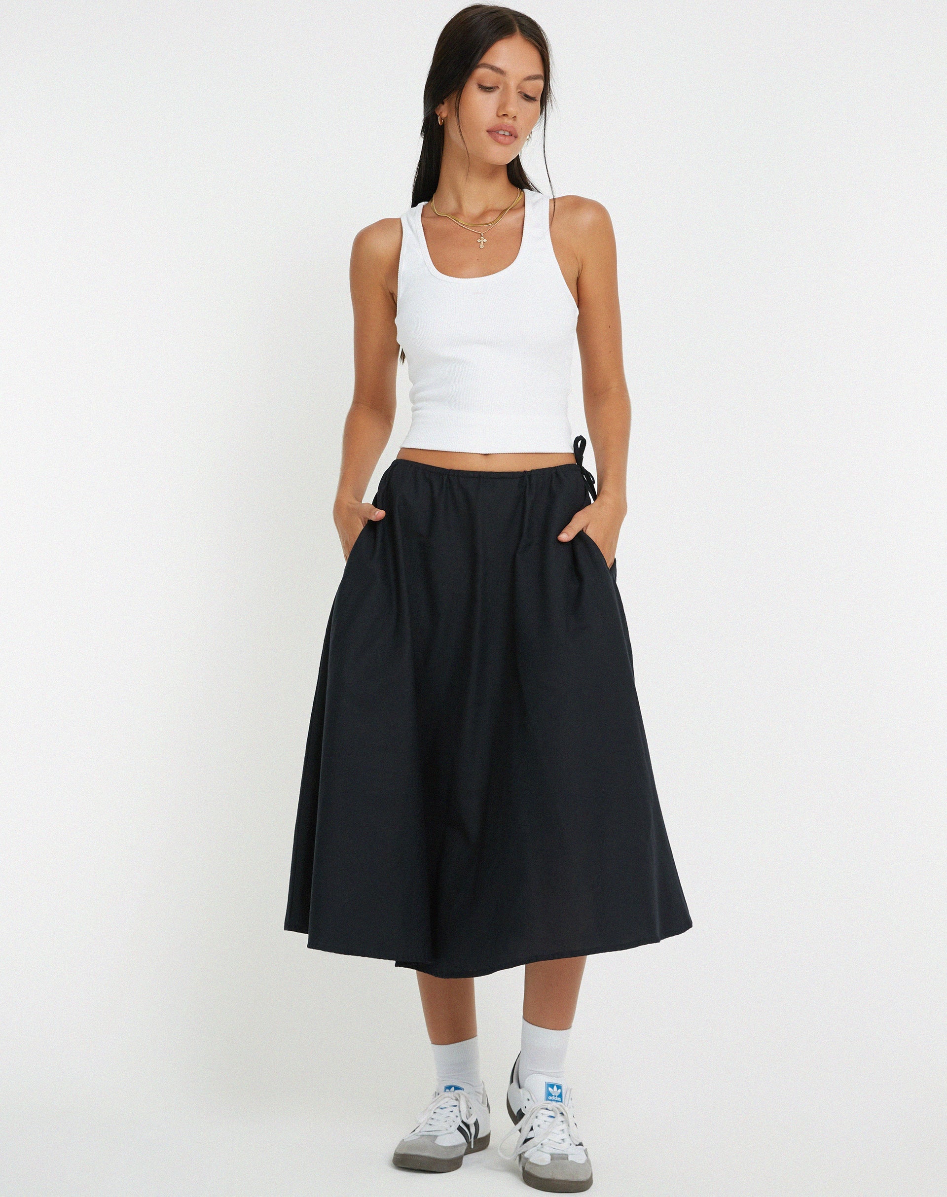 imagen de Takara Falda Midi en Negro