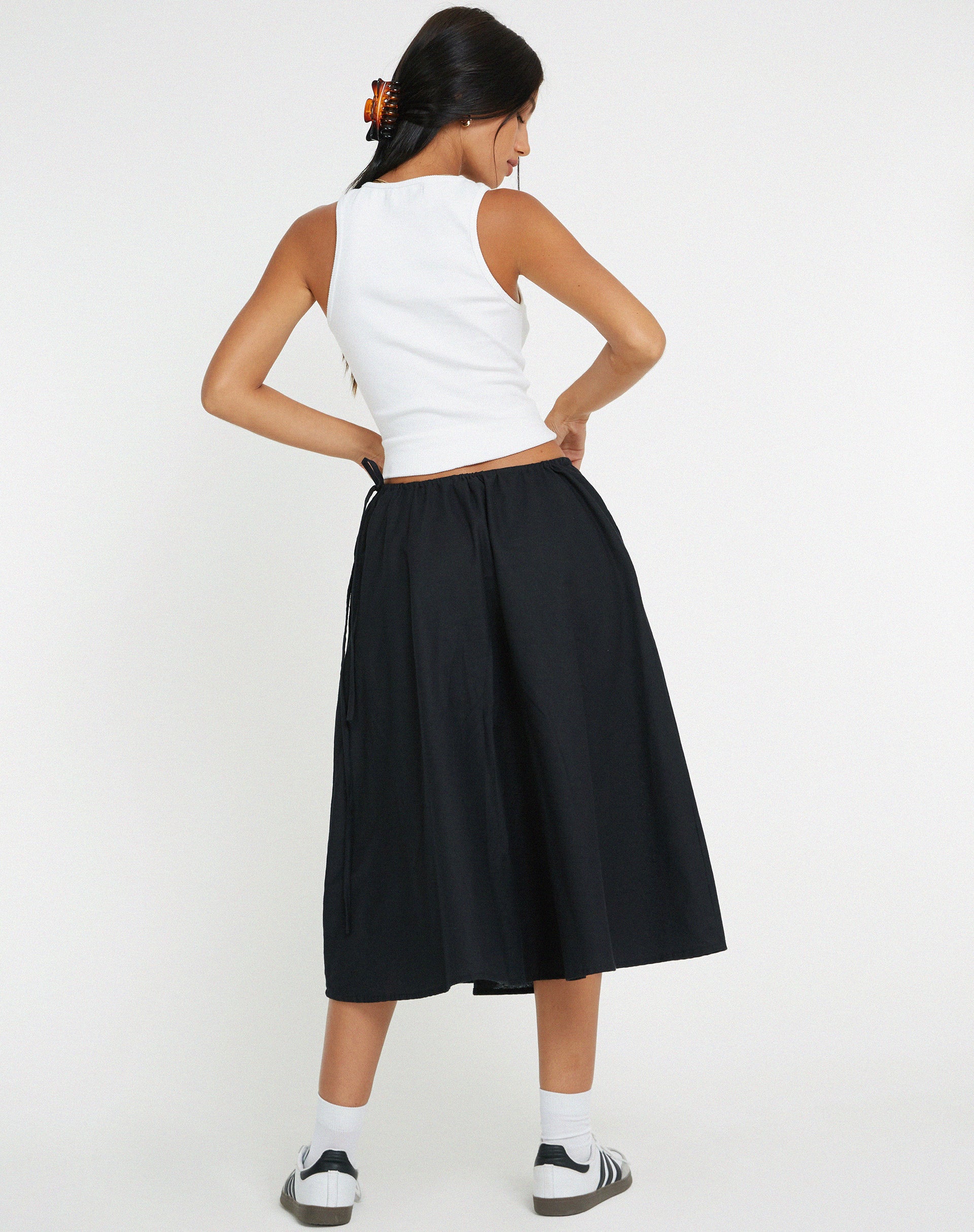 imagen de Takara Falda Midi en Negro