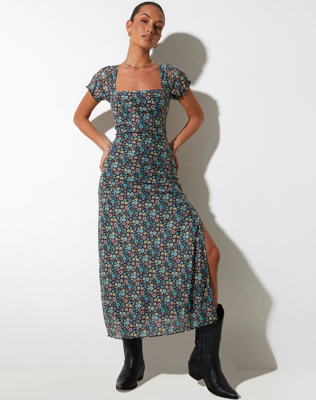 Maxi Vestido Taliah en Folk Floral