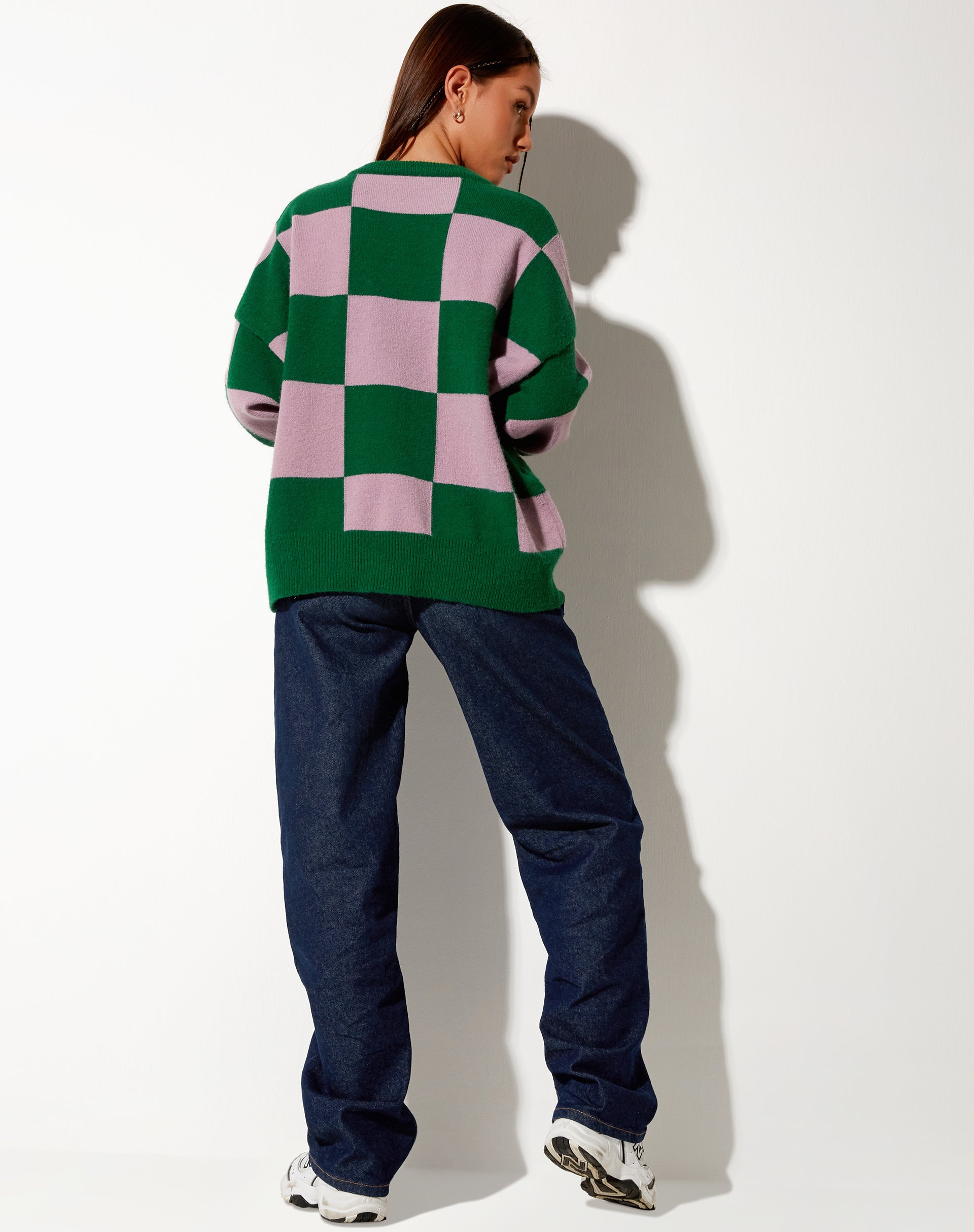 Imagen de la sudadera Tamari en rosa y verde