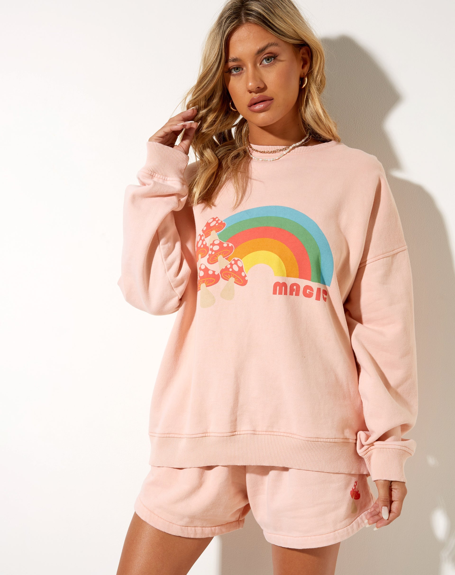 Imagen de Sudadera Ted en Wash Out Melocotón Champiñón