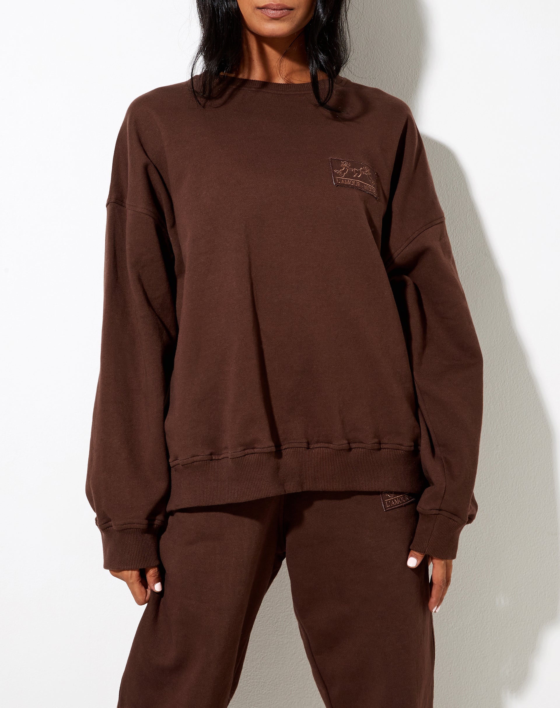 Imagen de Ted Sudadera en Caoba Profundo LAmour Cherub Label Embro