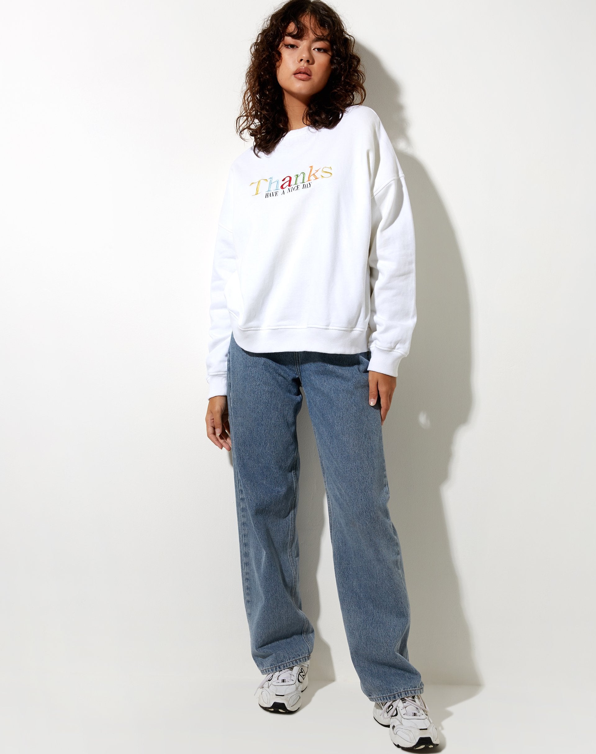 Imagen de sudadera Ted en blanco Thank You Have A Nice Day Embro