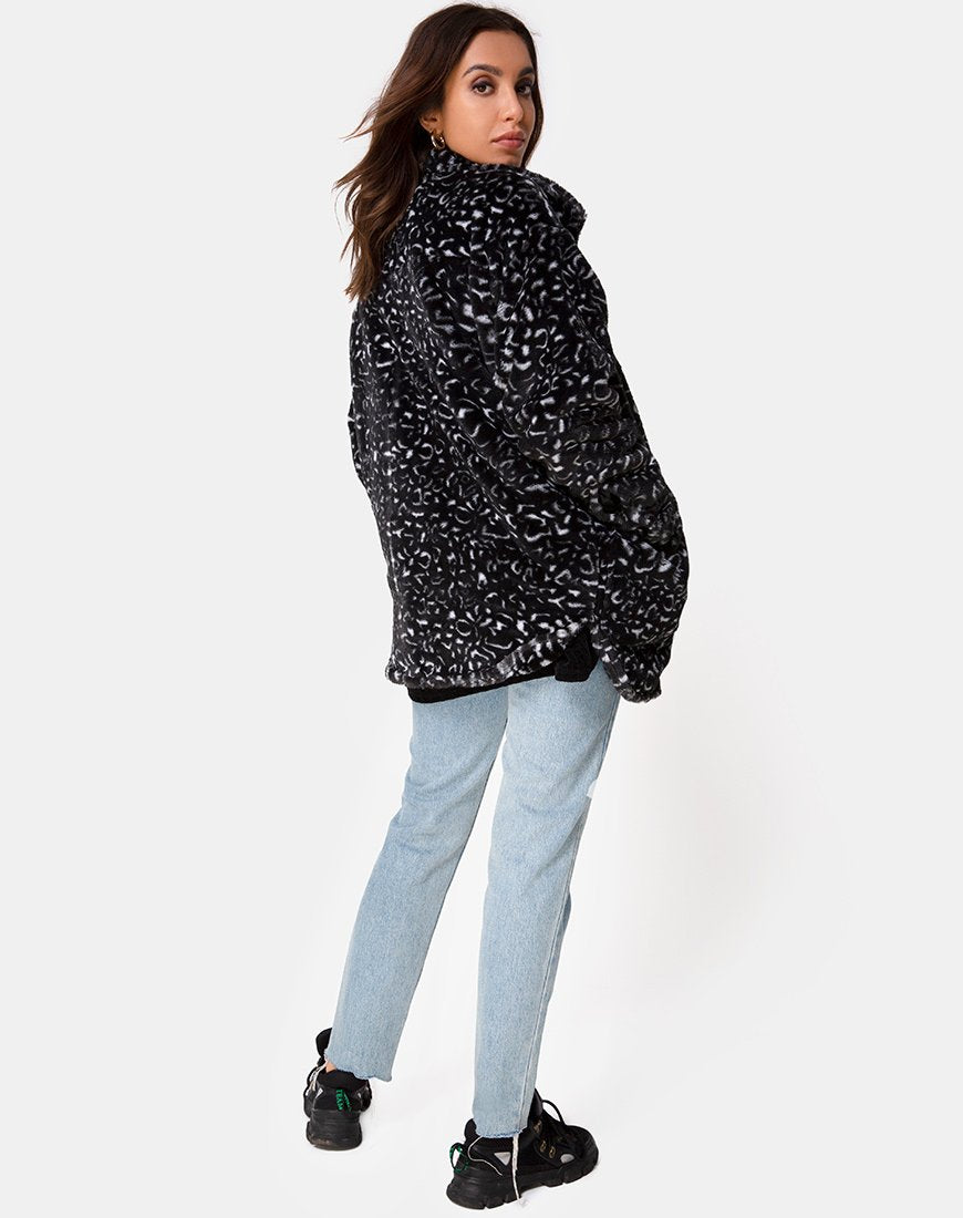 Imagen de Abrigo de piel de osito en leopardo negro