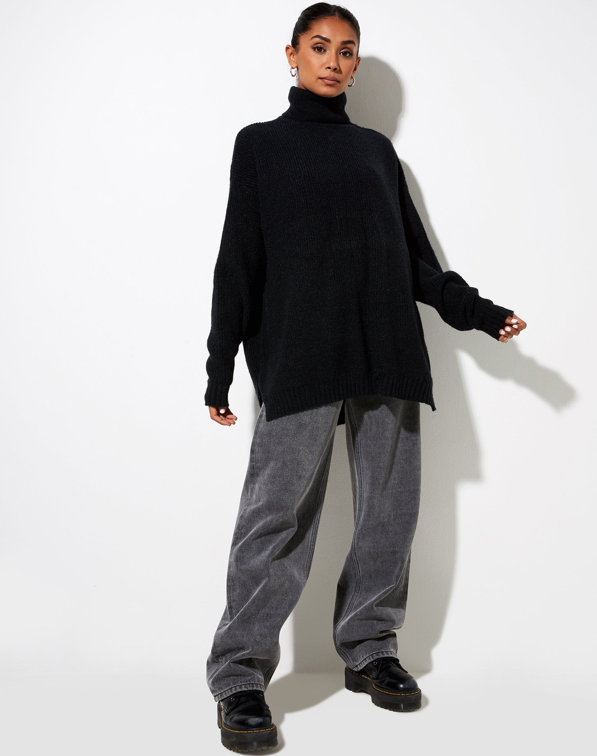 Imagen de Thach Jumper en negro