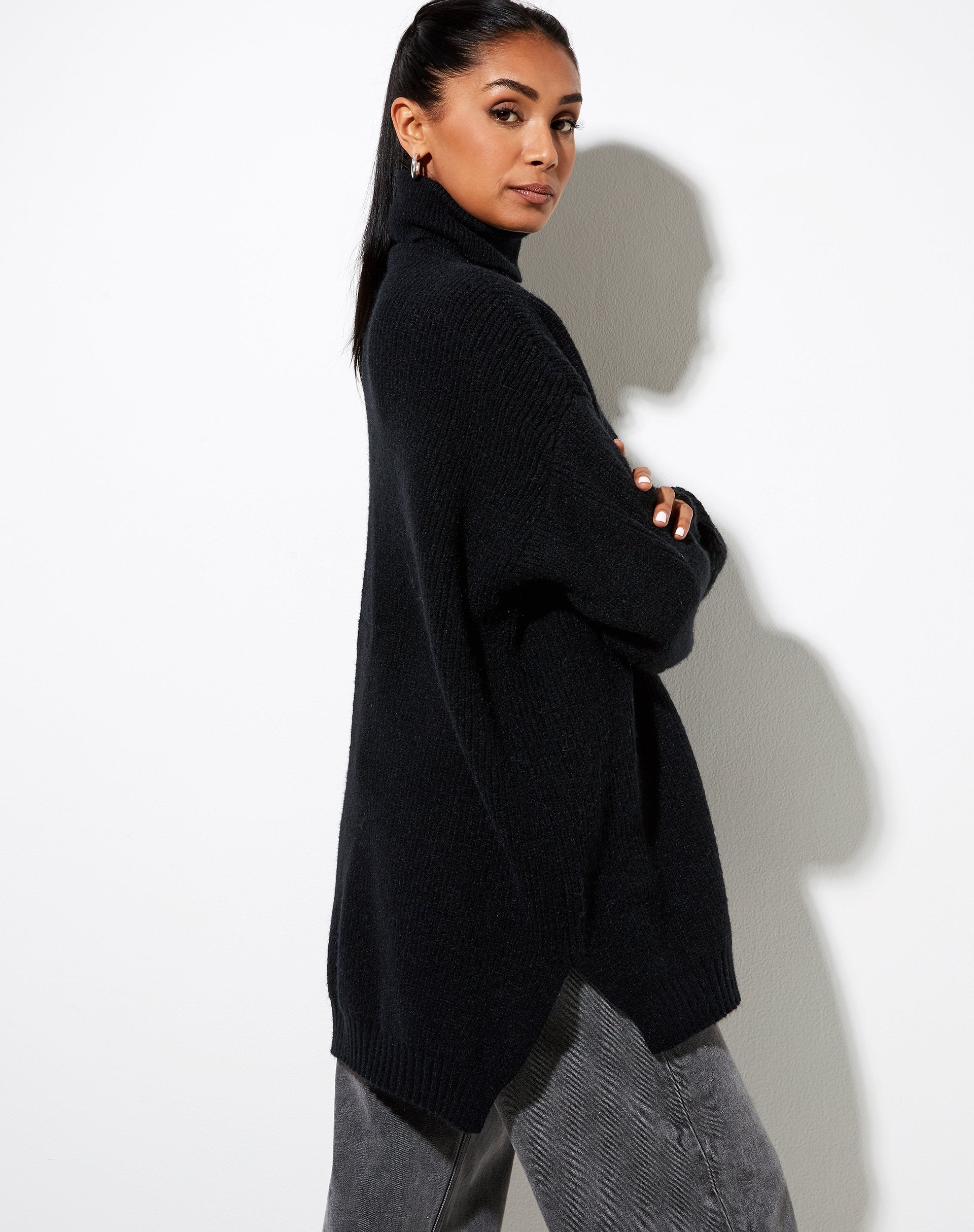 Imagen de Thach Jumper en negro