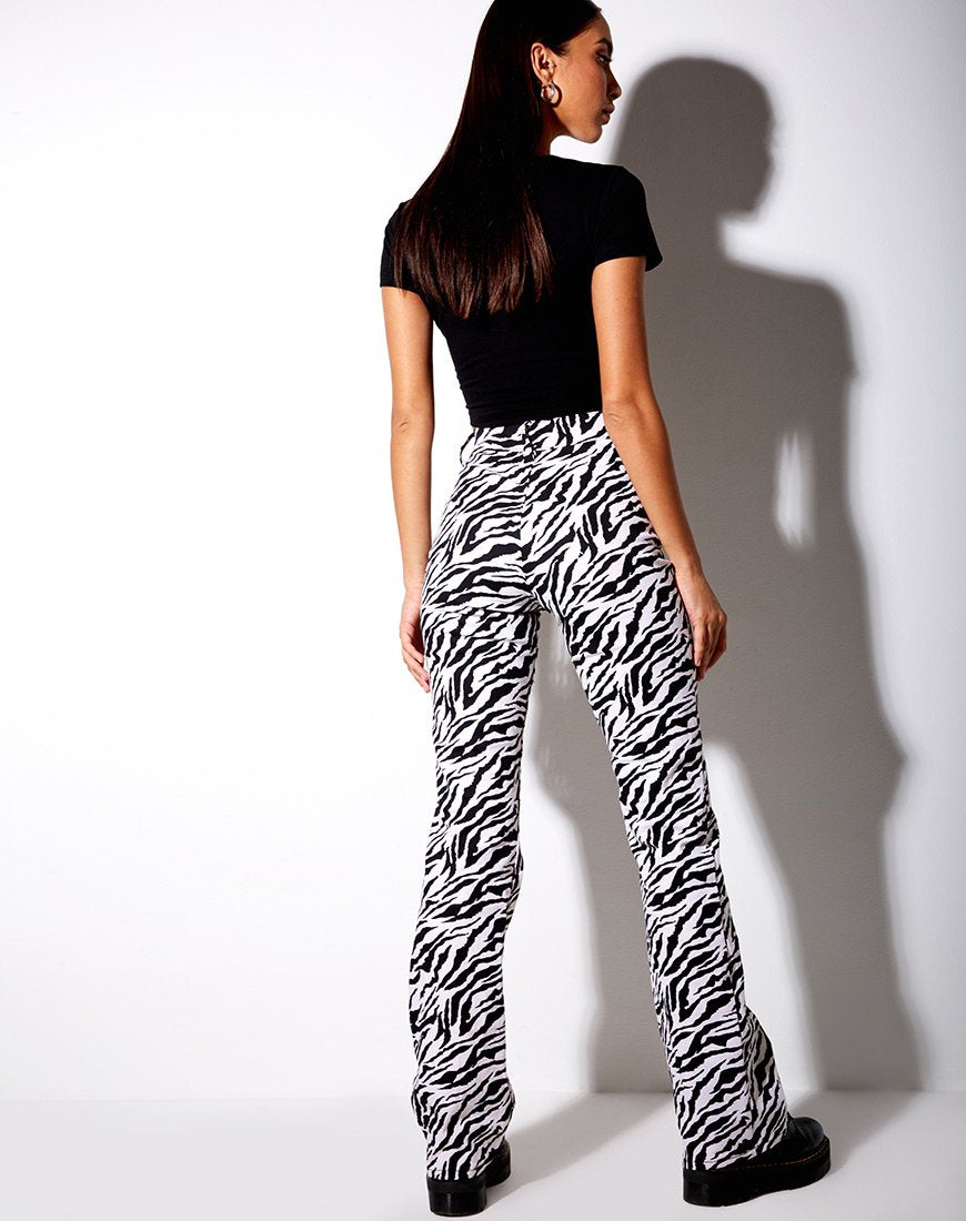 Imagen de Tiney Crop Tee en negro Sagitario Diamante