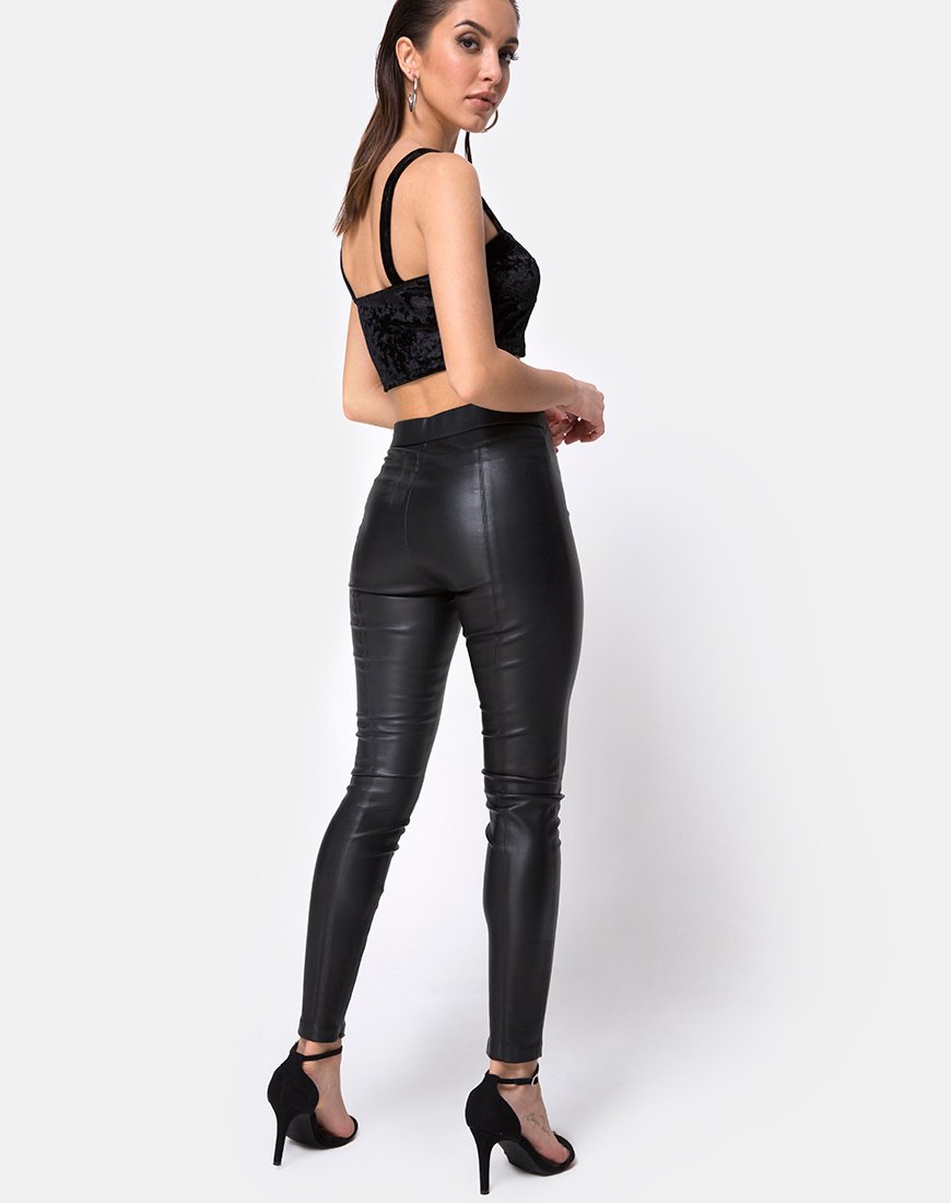 Imagen de Trata Crop Top en terciopelo negro