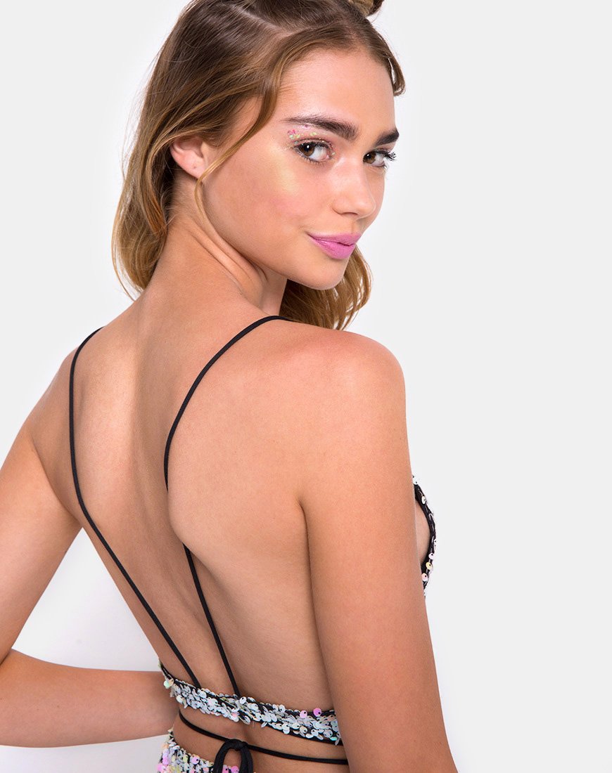 Truman Crop Top en lentejuelas escamas de pescado perla negra iridiscente