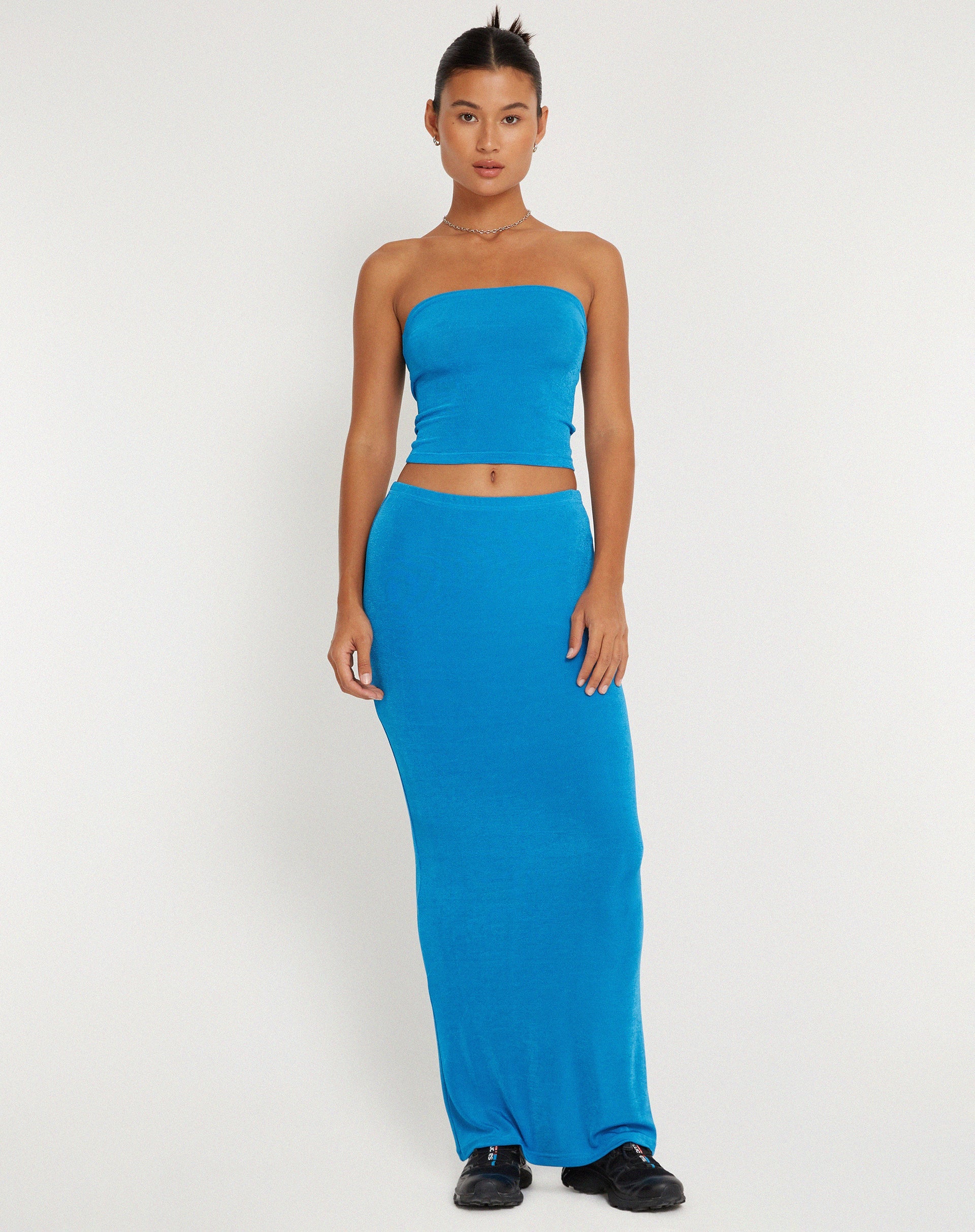 imagen de Tiska Bandeau Top en Azul Eléctrico