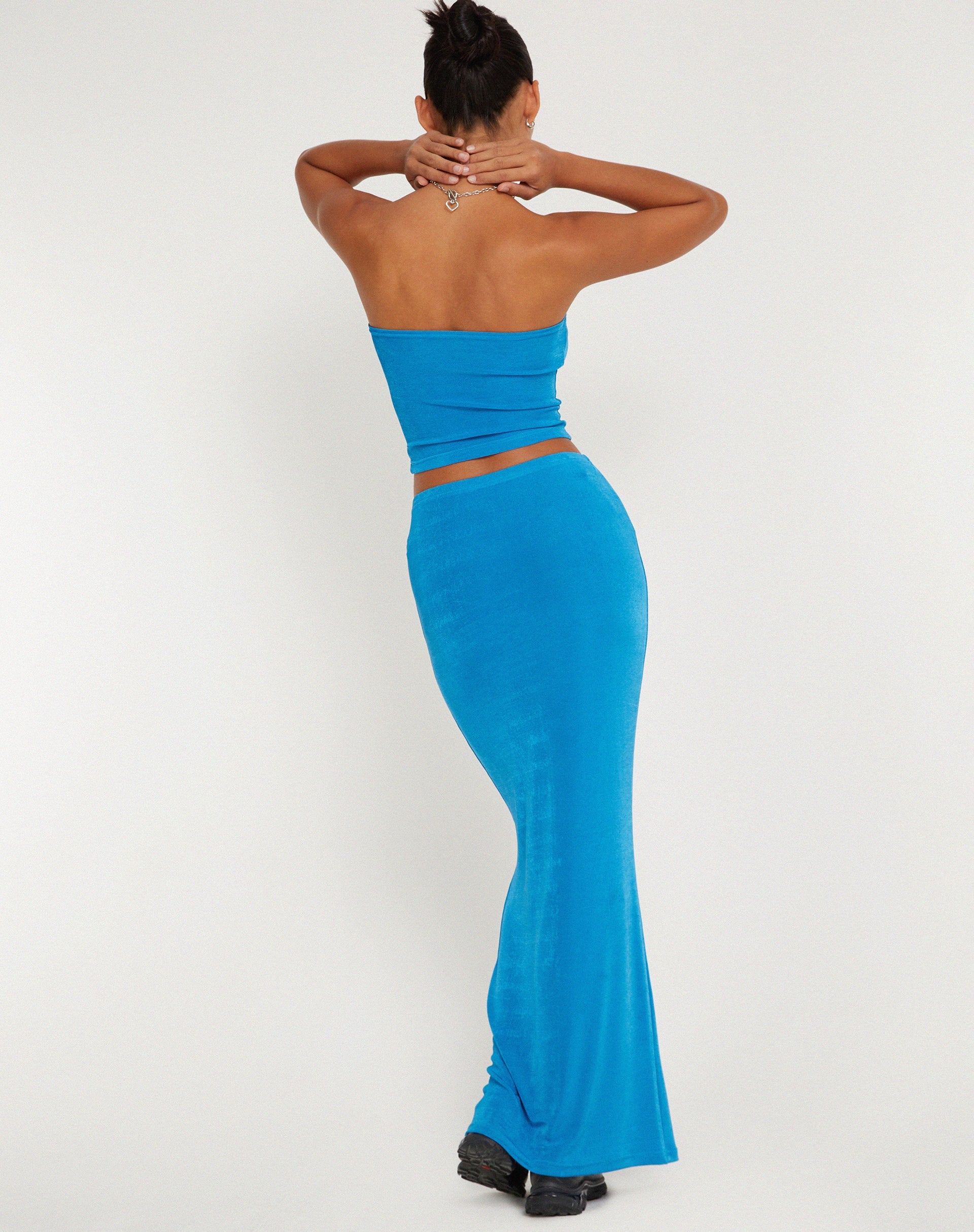 IMAGEN DE Tulus Maxi Falda en Azul Eléctrico