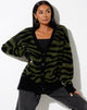 Imagen de Uriela Cardi en punto Zebra Oliva y Negro