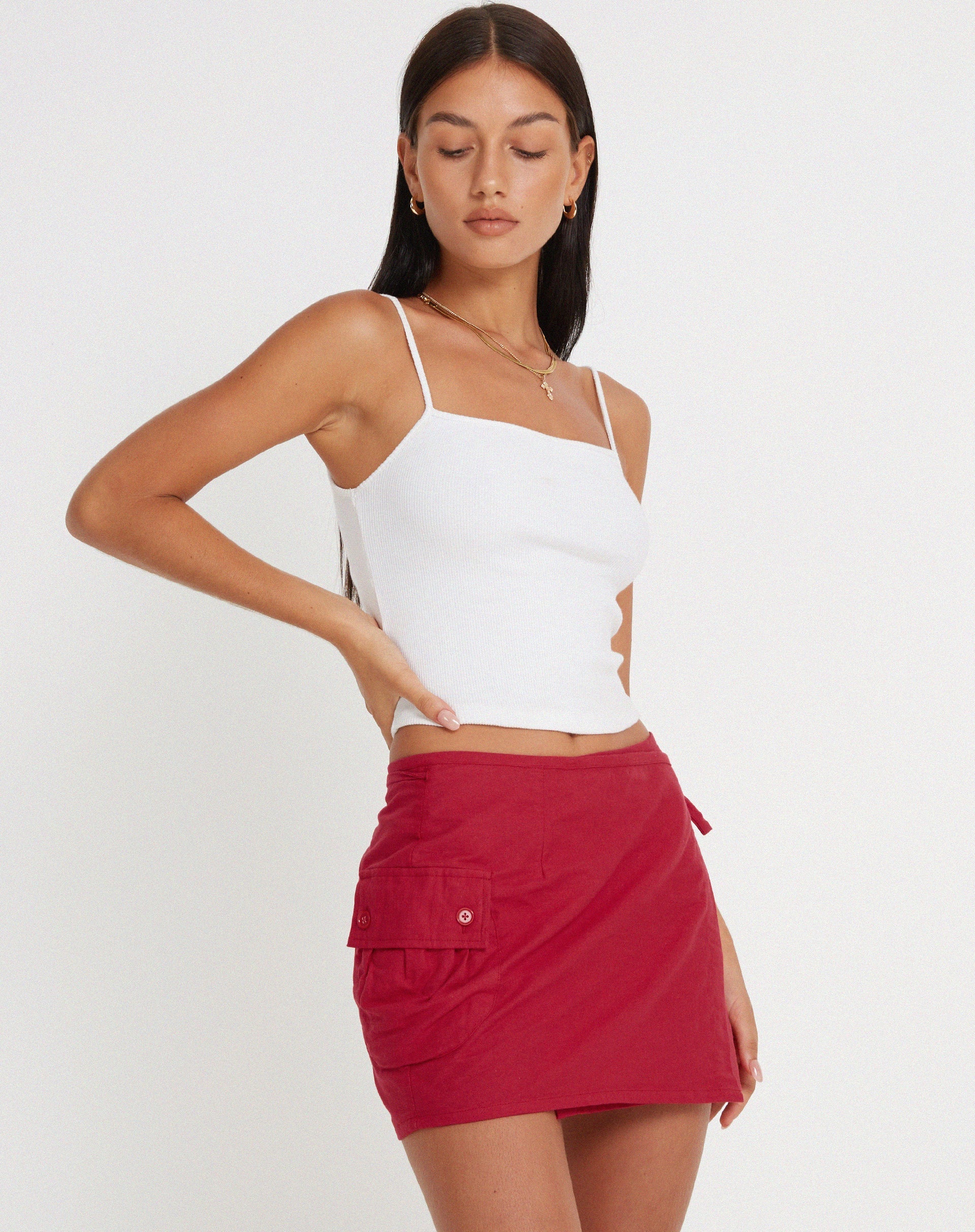 imagen de Valio Mini Skirt in Tango Red