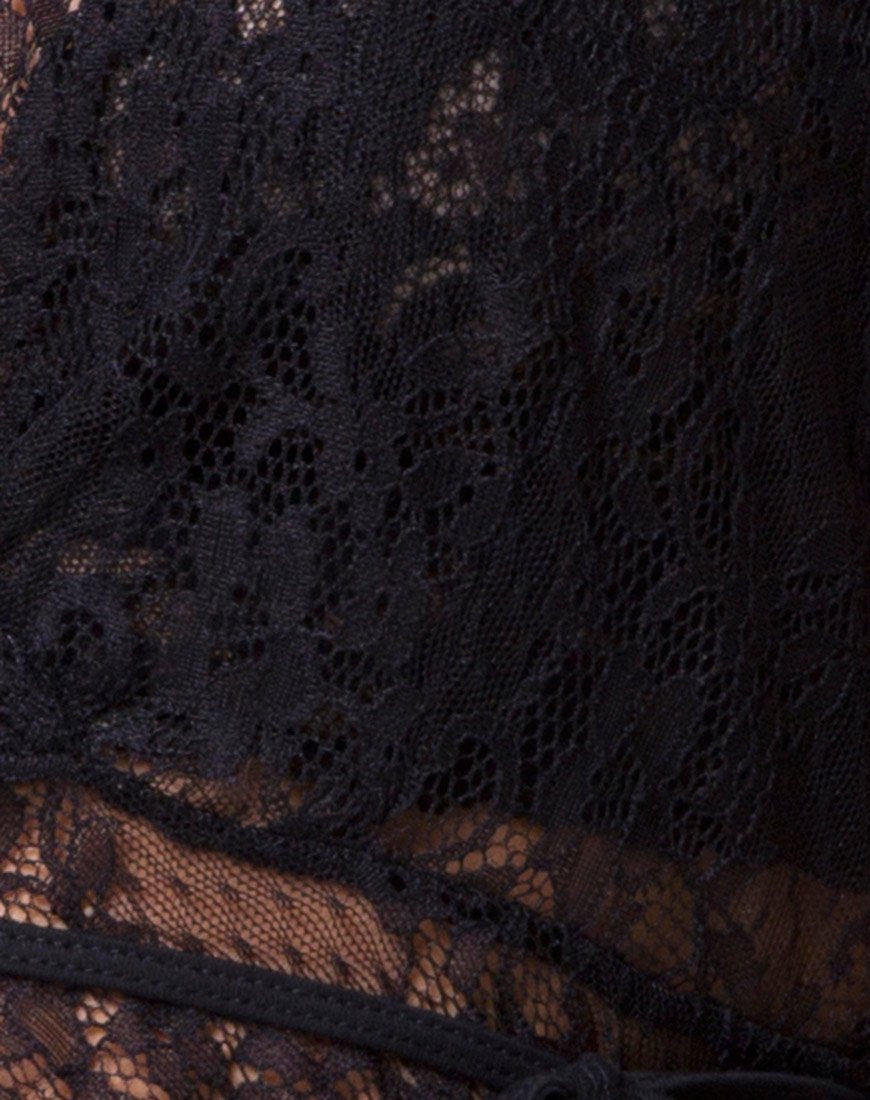 Imagen de Veronica Wrap Top en encaje romántico Negro