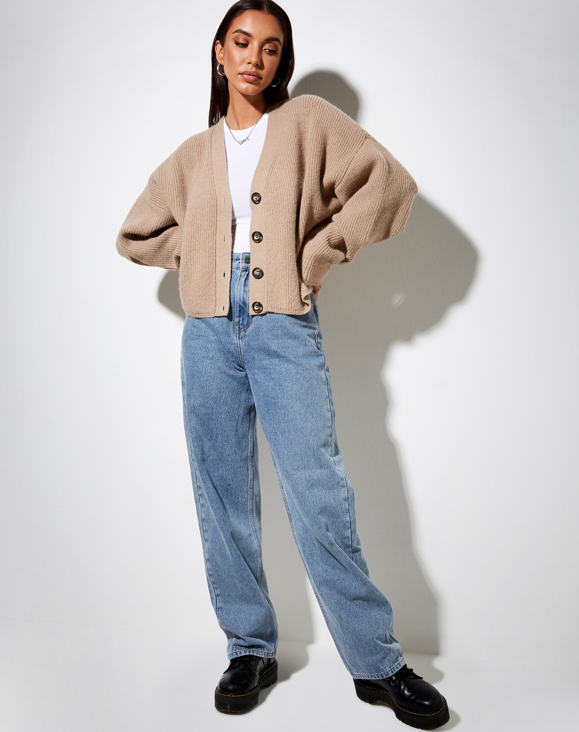Imagen de Wallace Cardi en Gris Beige