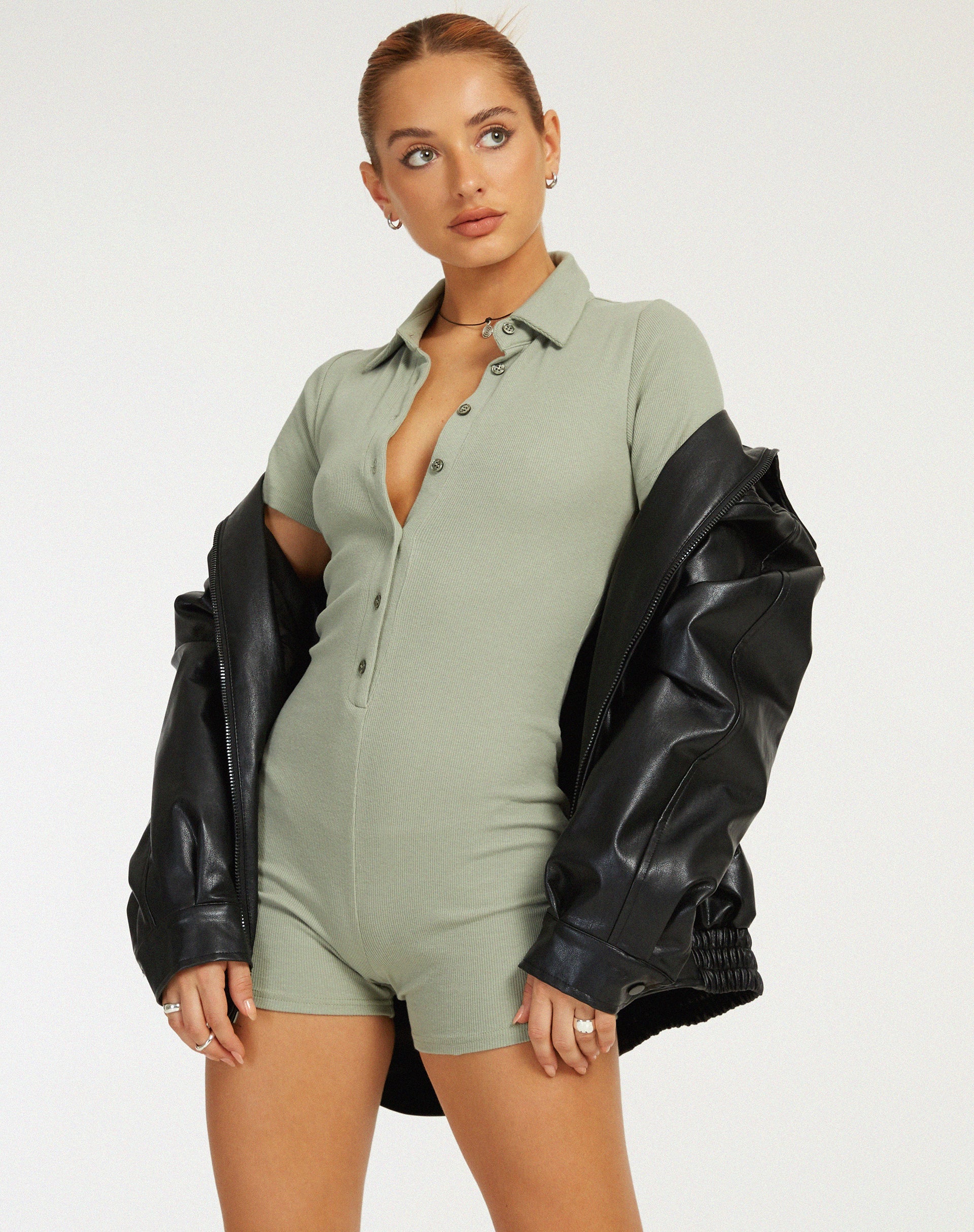 imagen de Waren Playsuit en Oliva