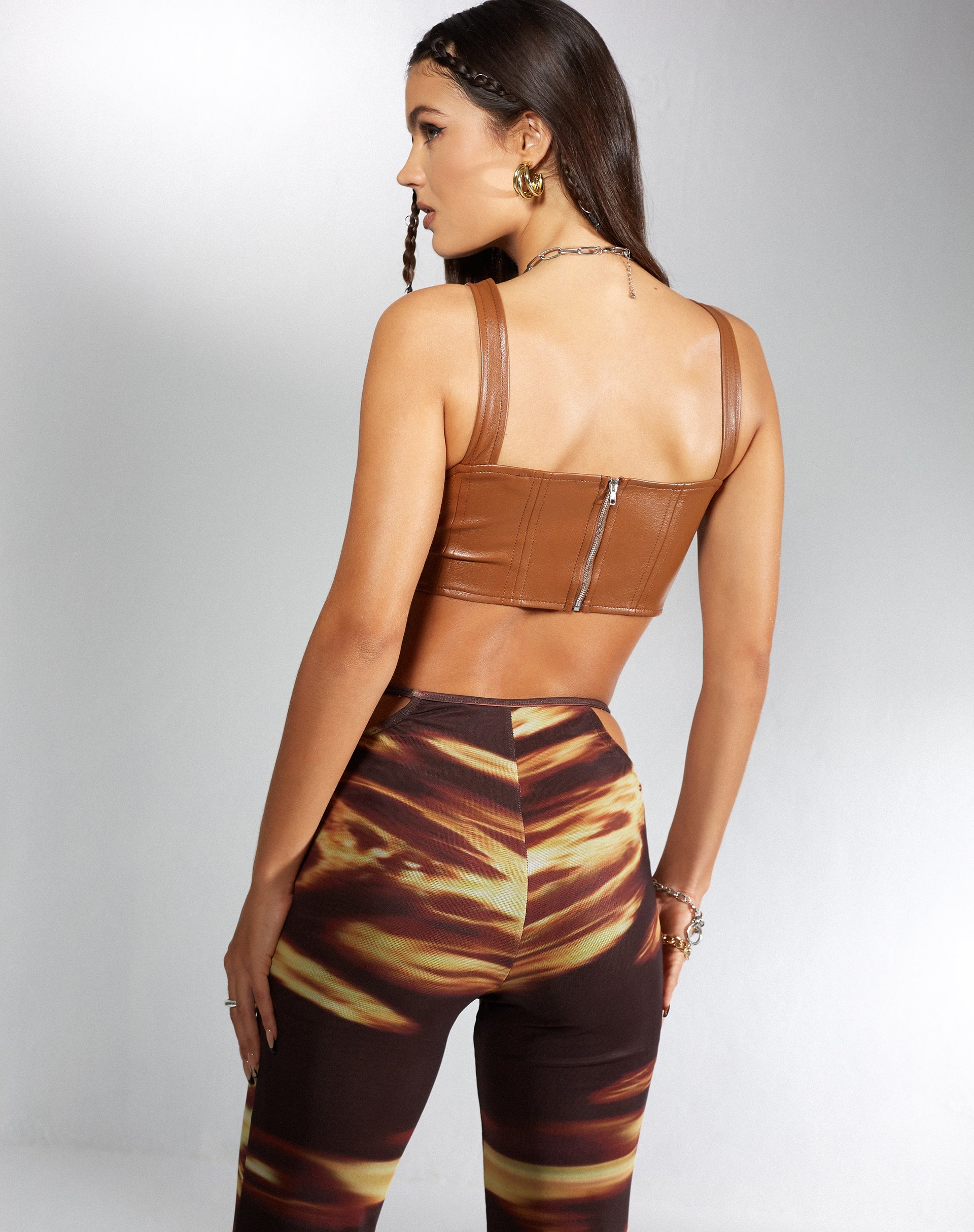 Imagen de MOTEL X IRIS Wawi Crop Top en PU Chocolate