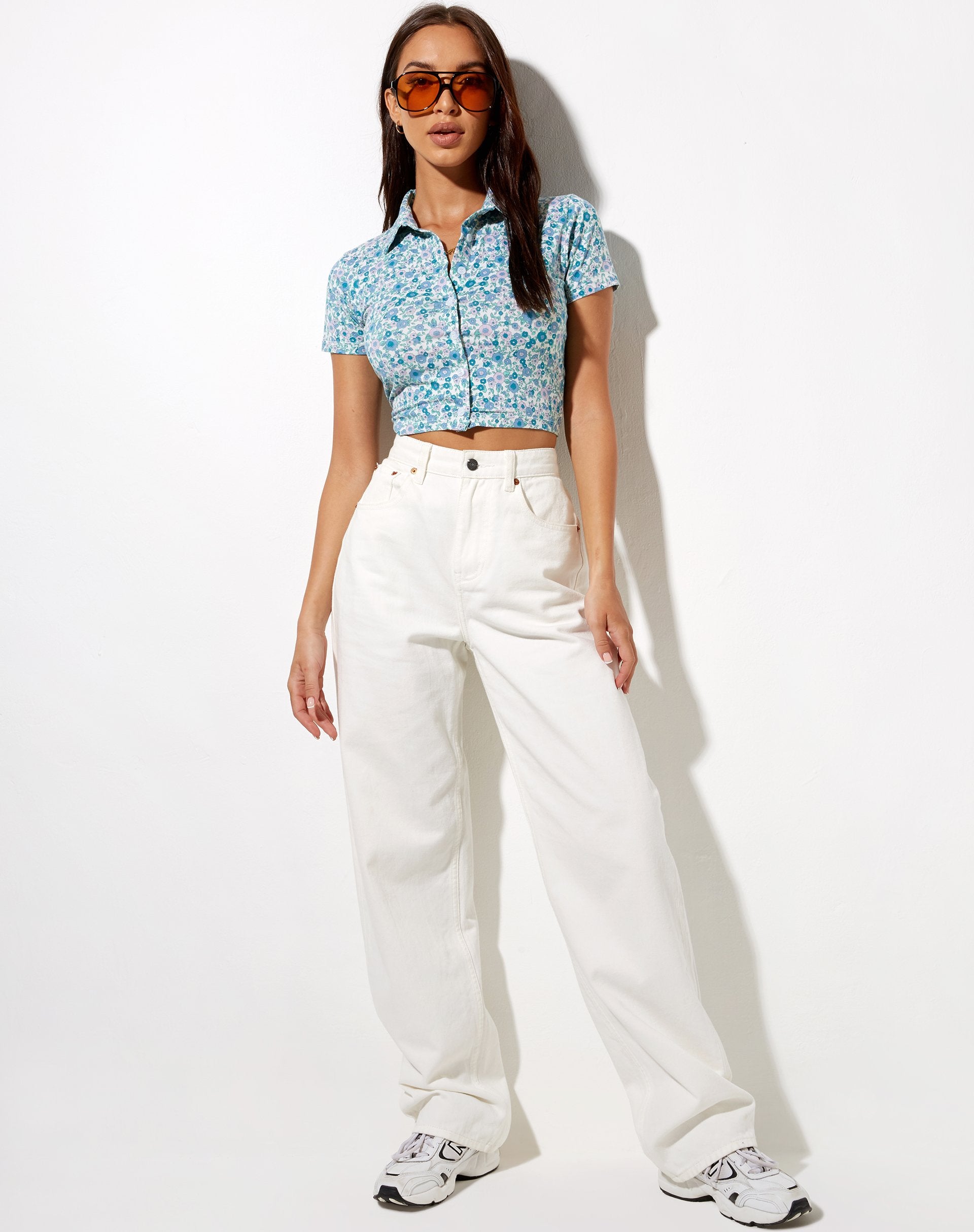 Imagen de Wuma Cropped Shirt en Flower Power Azul
