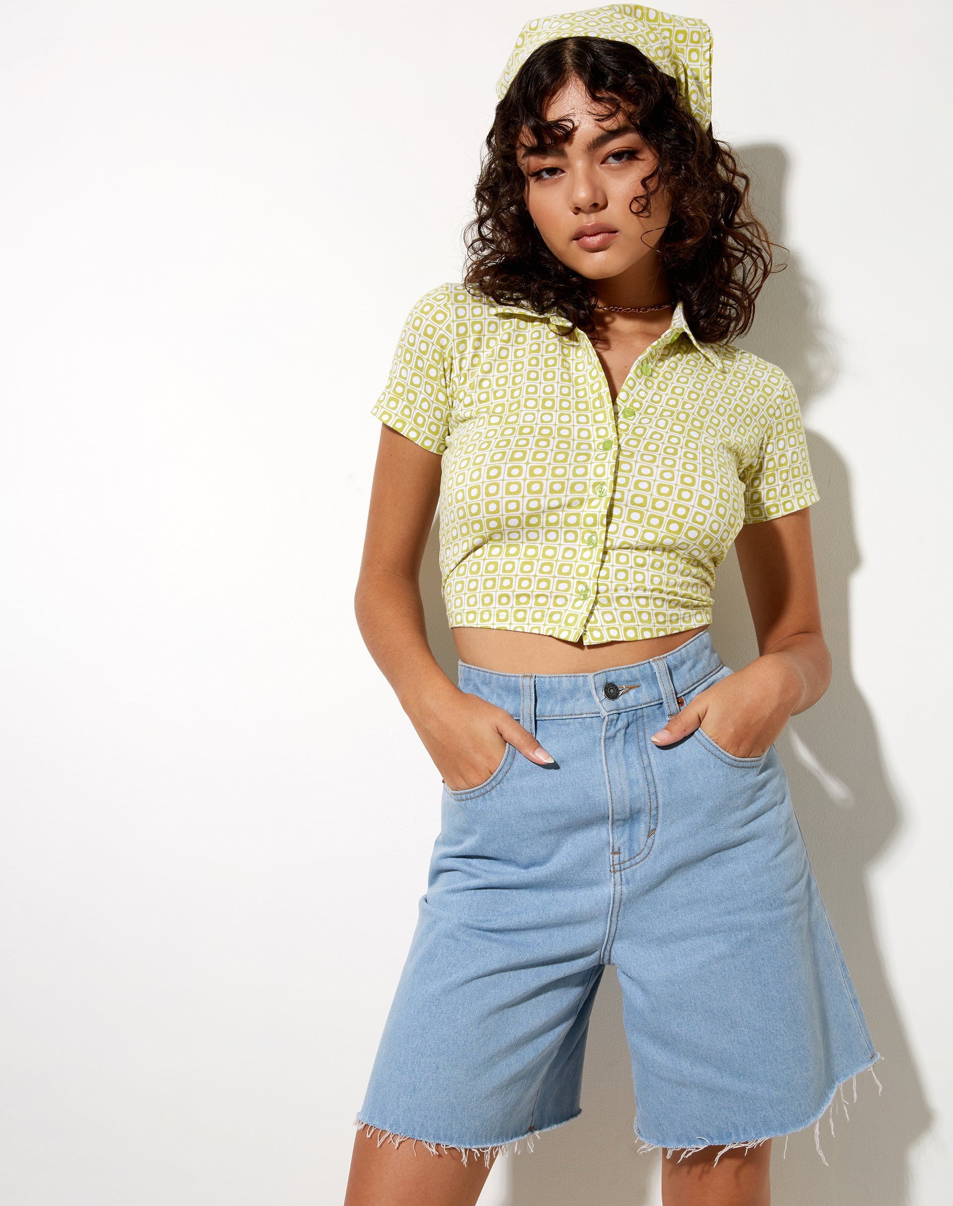 Imagen de Wuma Cropped Shirt en verde Geo Retro