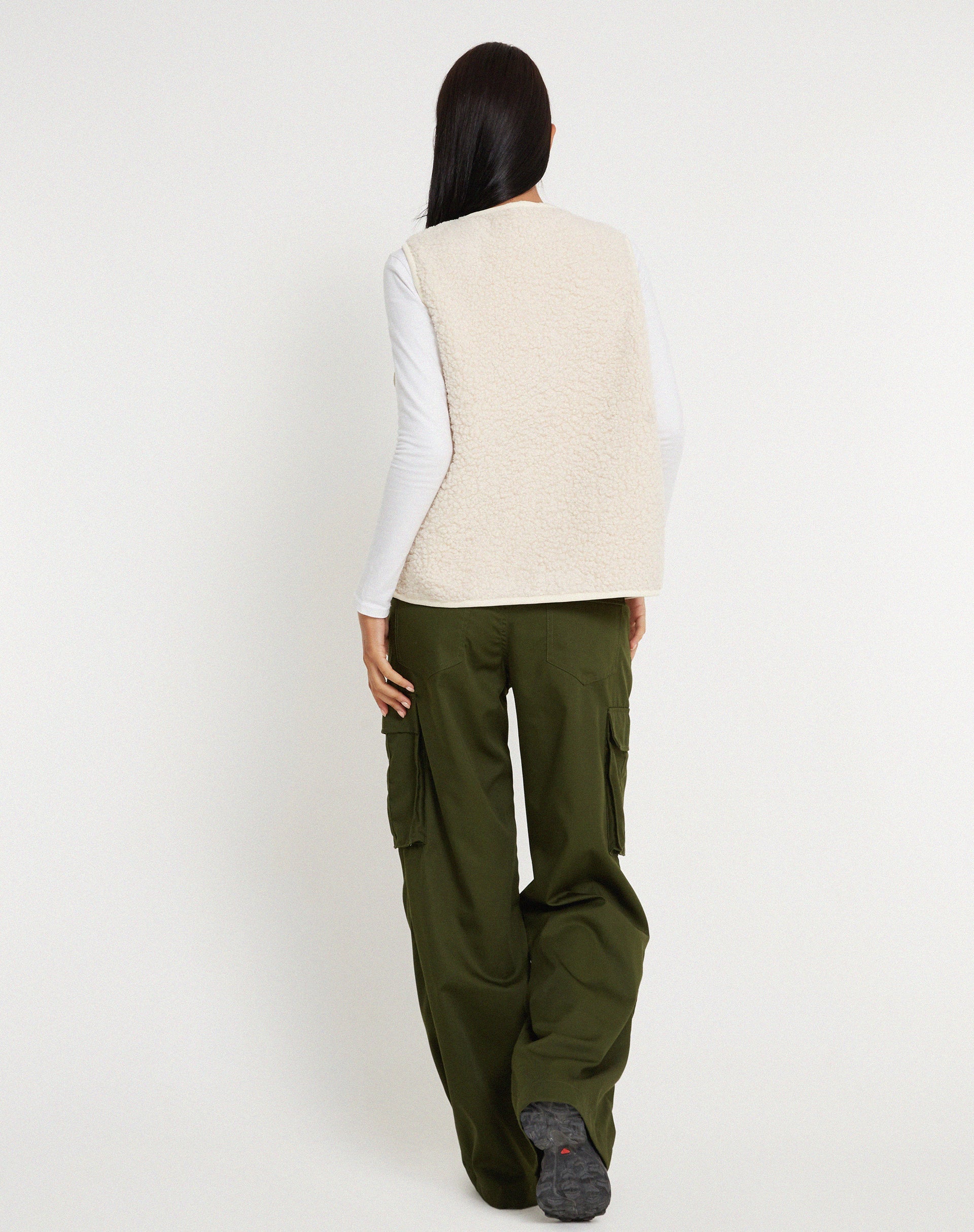 imagen de Xiel Zip Up Borg Vest in White